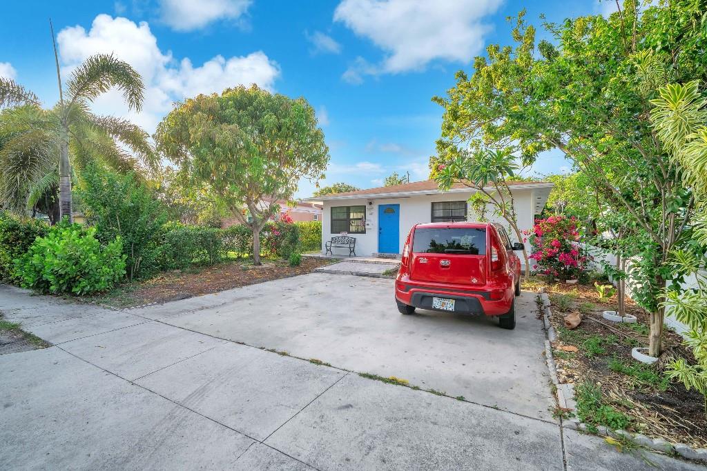 1631 Johnson St Hollywood FL 33020 | F10438144