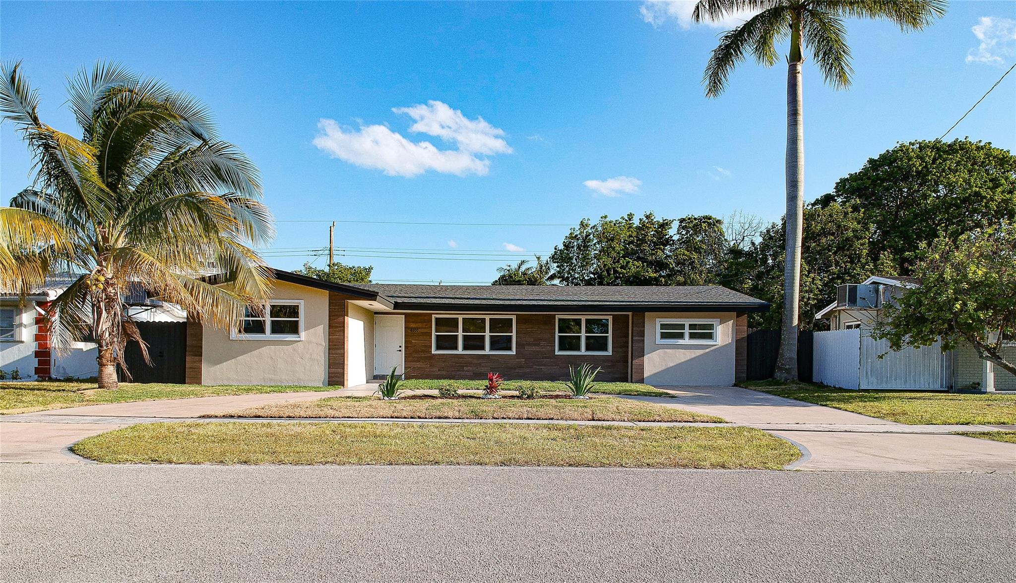 4000 Adams St Hollywood FL 33021 | F10438760