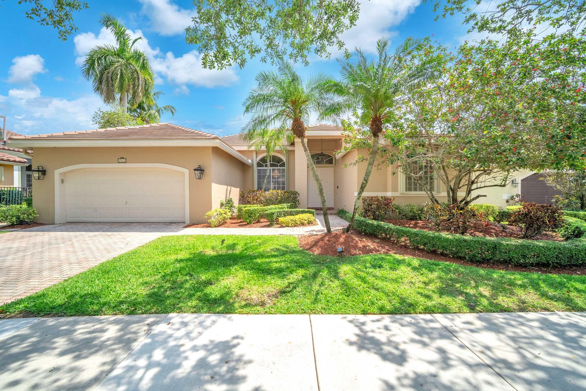 2984 Oakbrook Drive Weston FL 33332 | F10440555