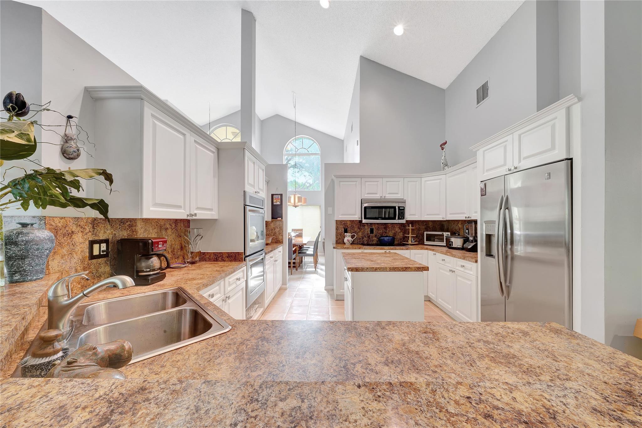 Kitchen in the Heart of the Home