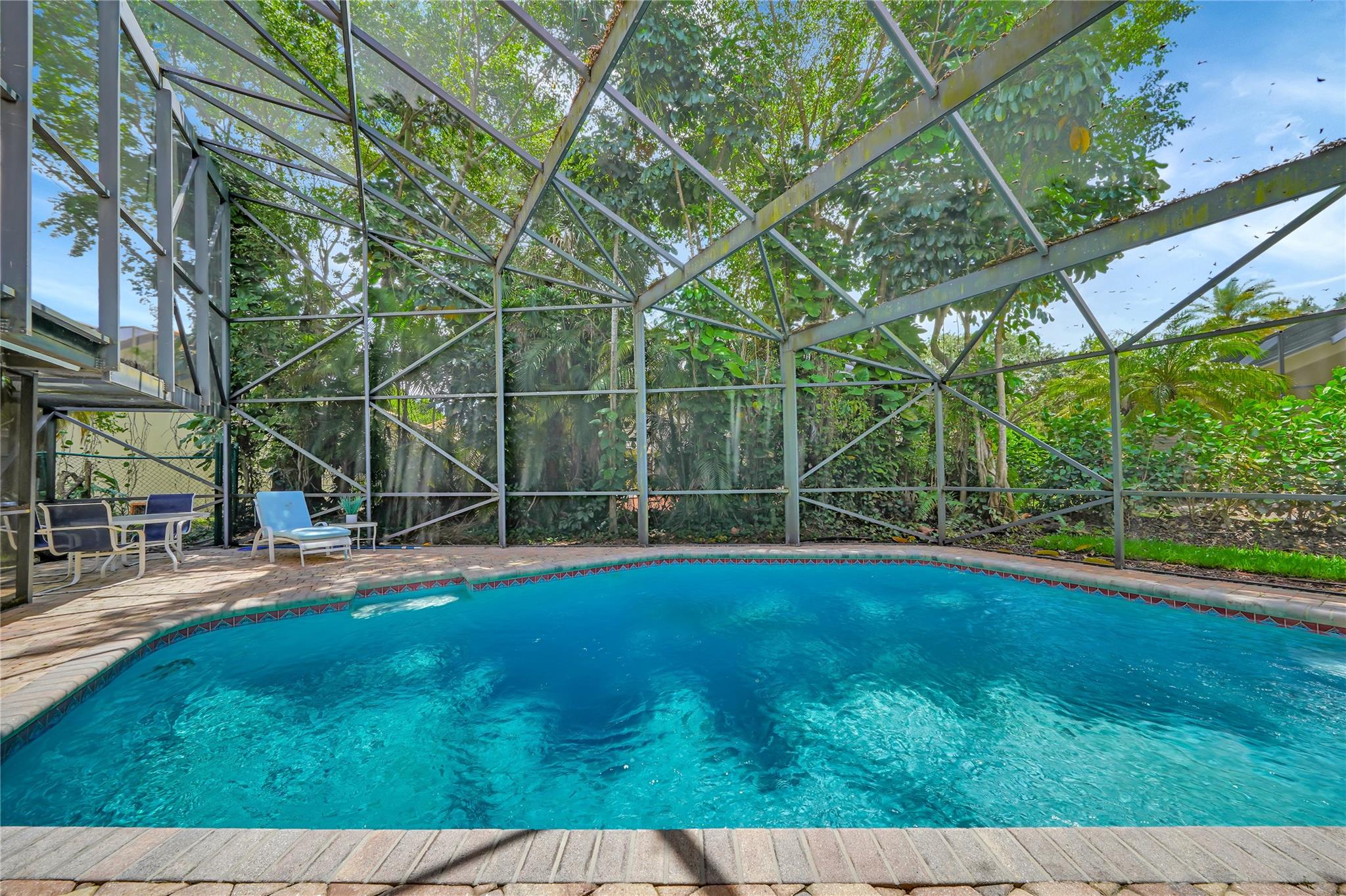 Screened-In Patio & Pool