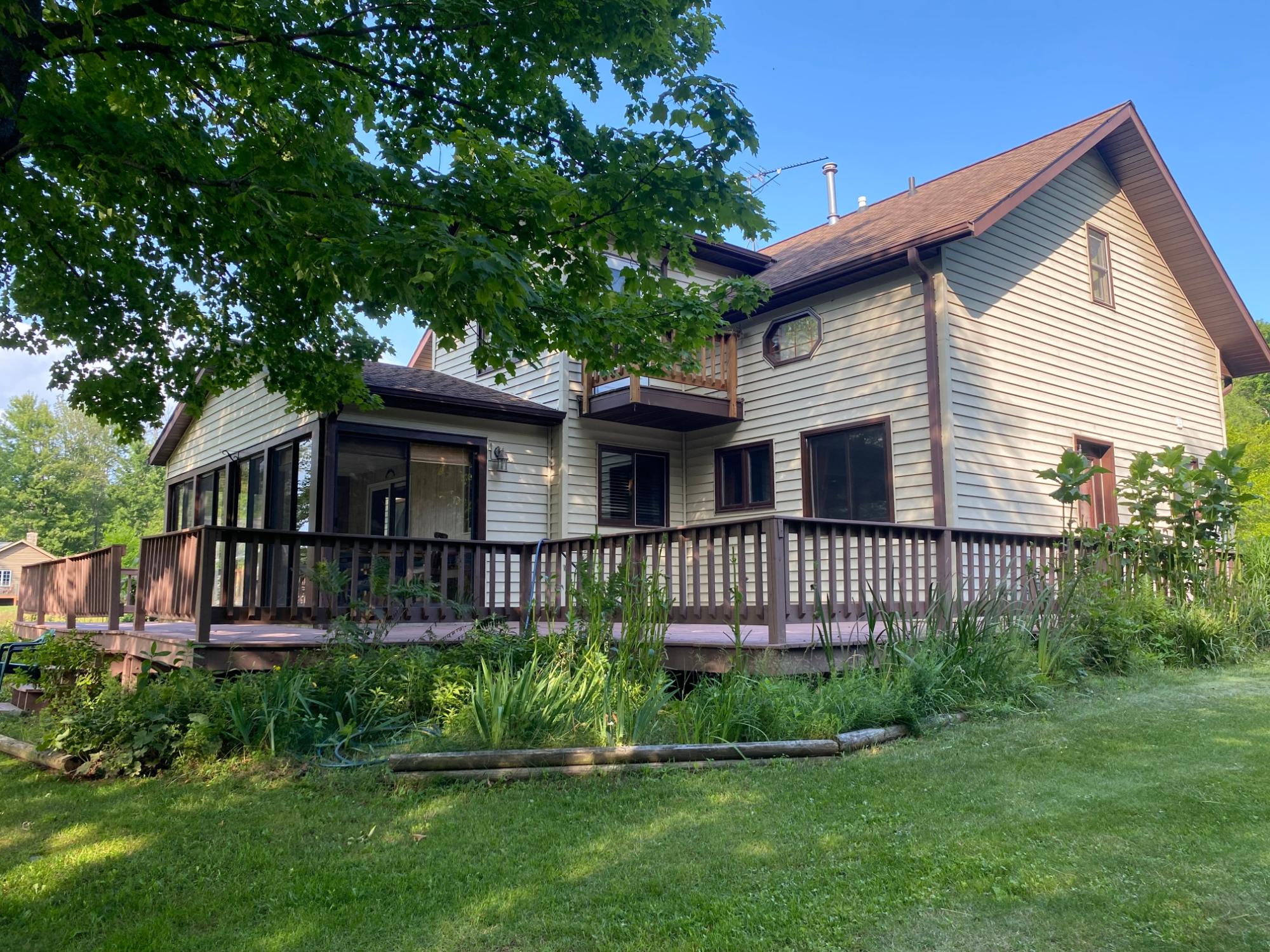 Pelican Lake Property 2183 Sabinois Point Dr Photo 1