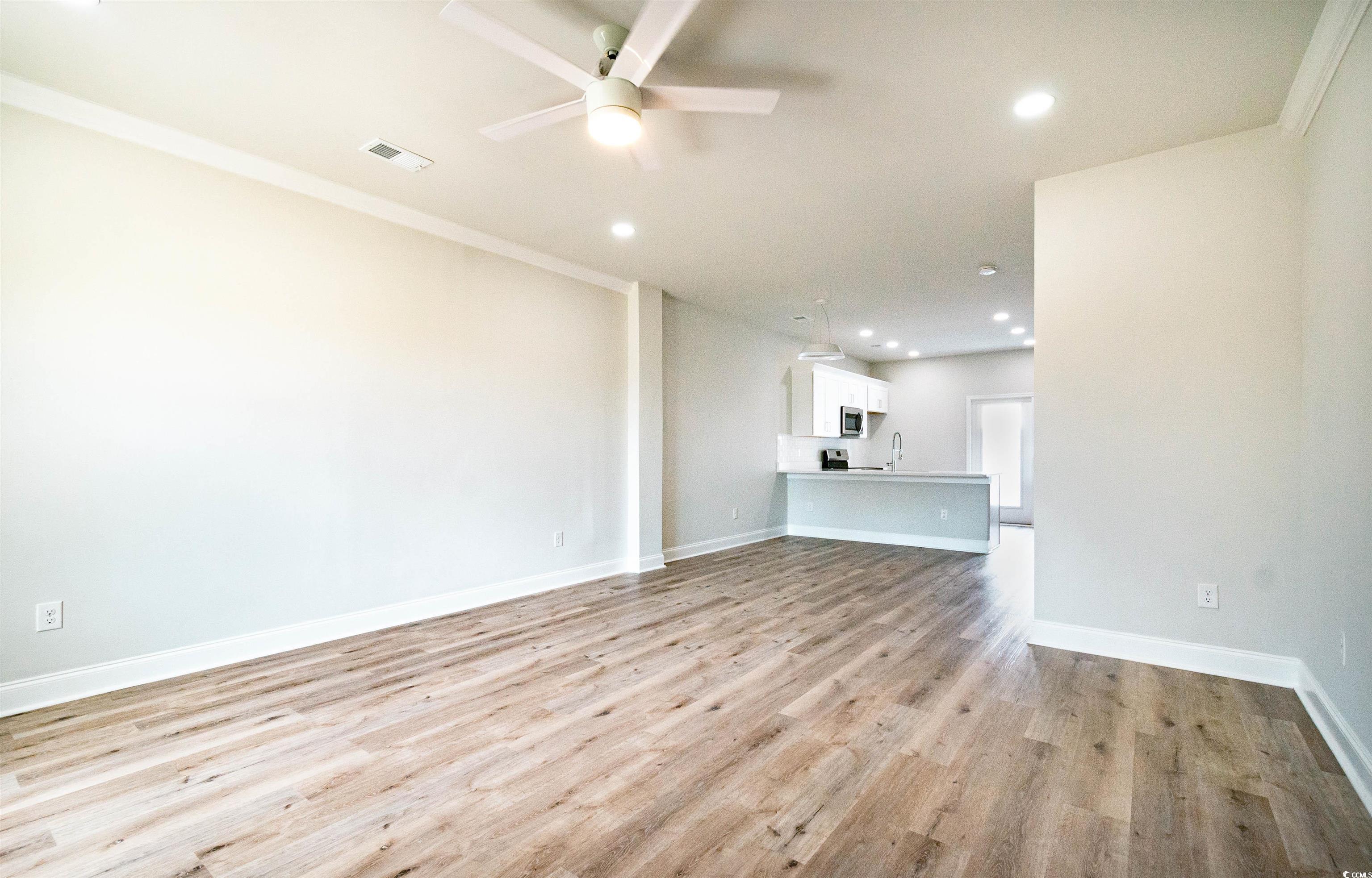 Homes for sale in Myrtle Beach, SC | 821 Rebecca Ln #6D, Myrtle Beach, SC 29577 | MLS# 2411859