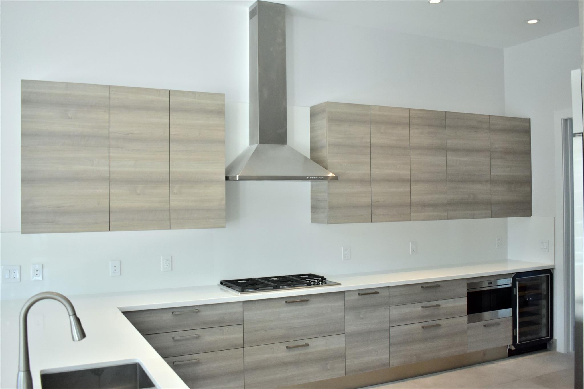 Kitchen from 
Previously built Deerwood