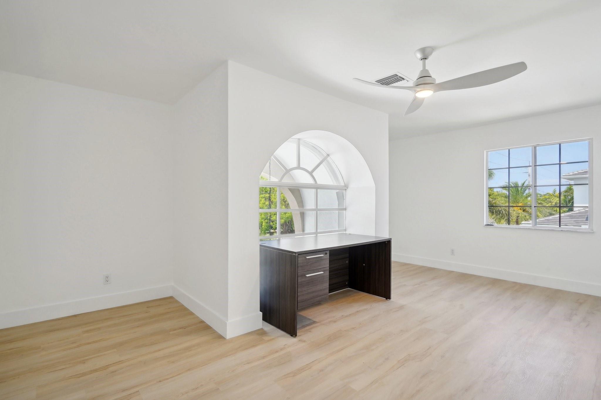 Massive kids room or recreation room main house