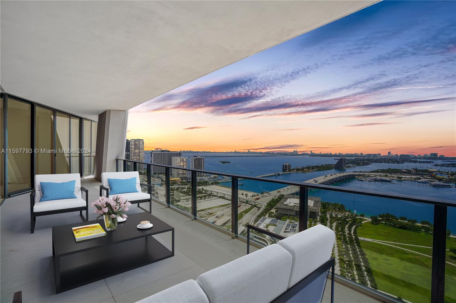 Condo for Sale in Miami, FL