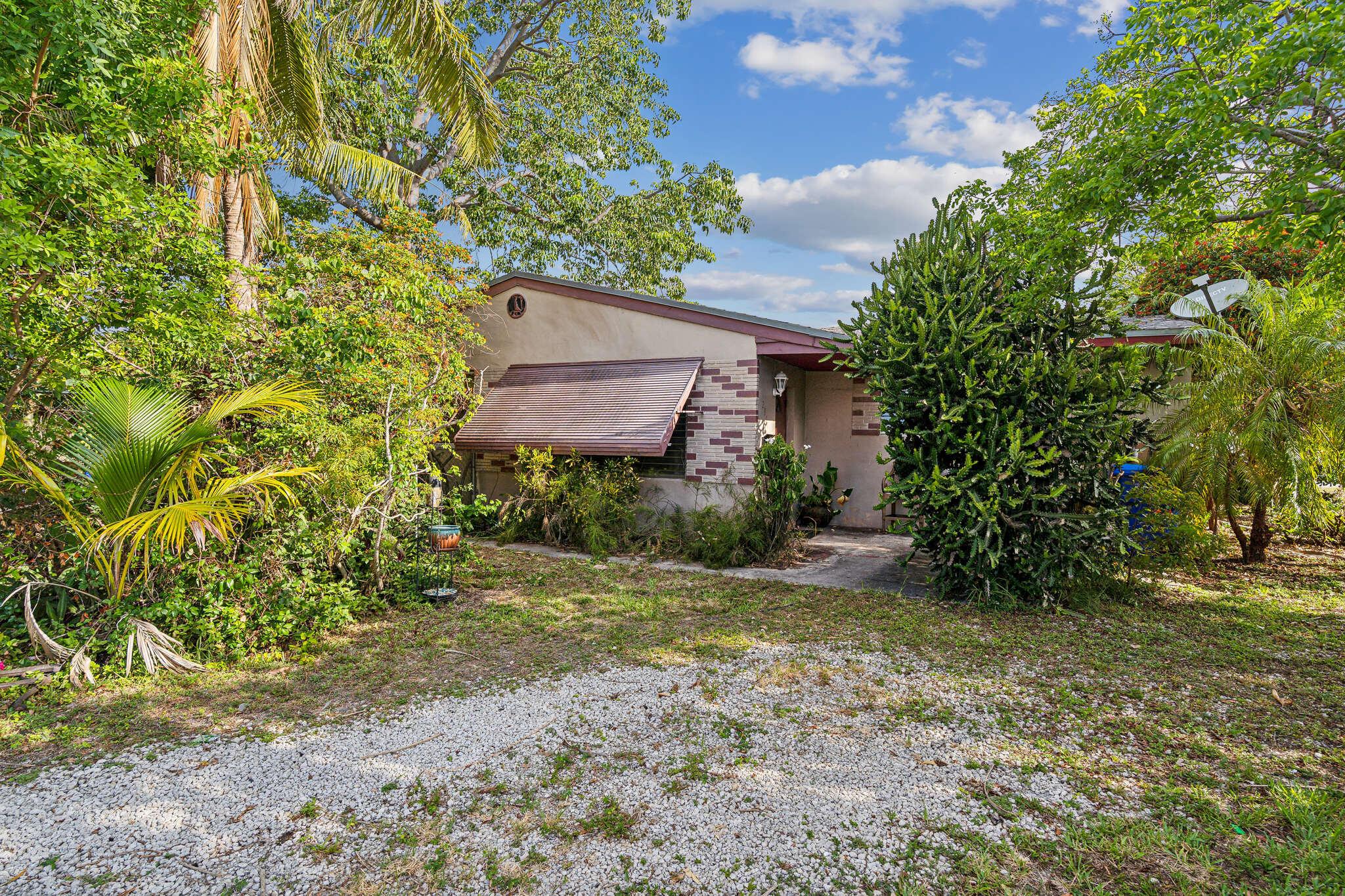 2901 Funston Street Hollywood FL 33020 | R10991723