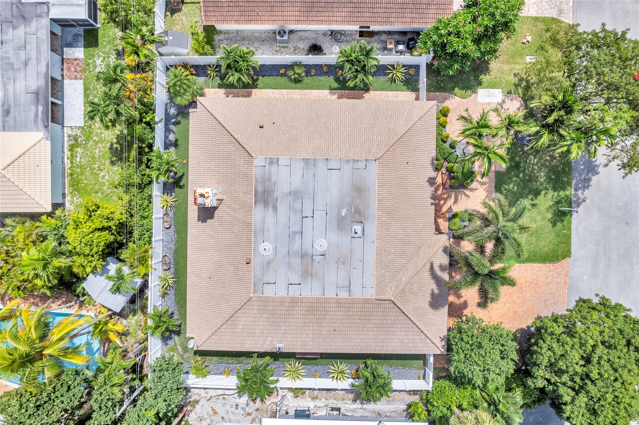 Privately fenced home in Lighthouse Point