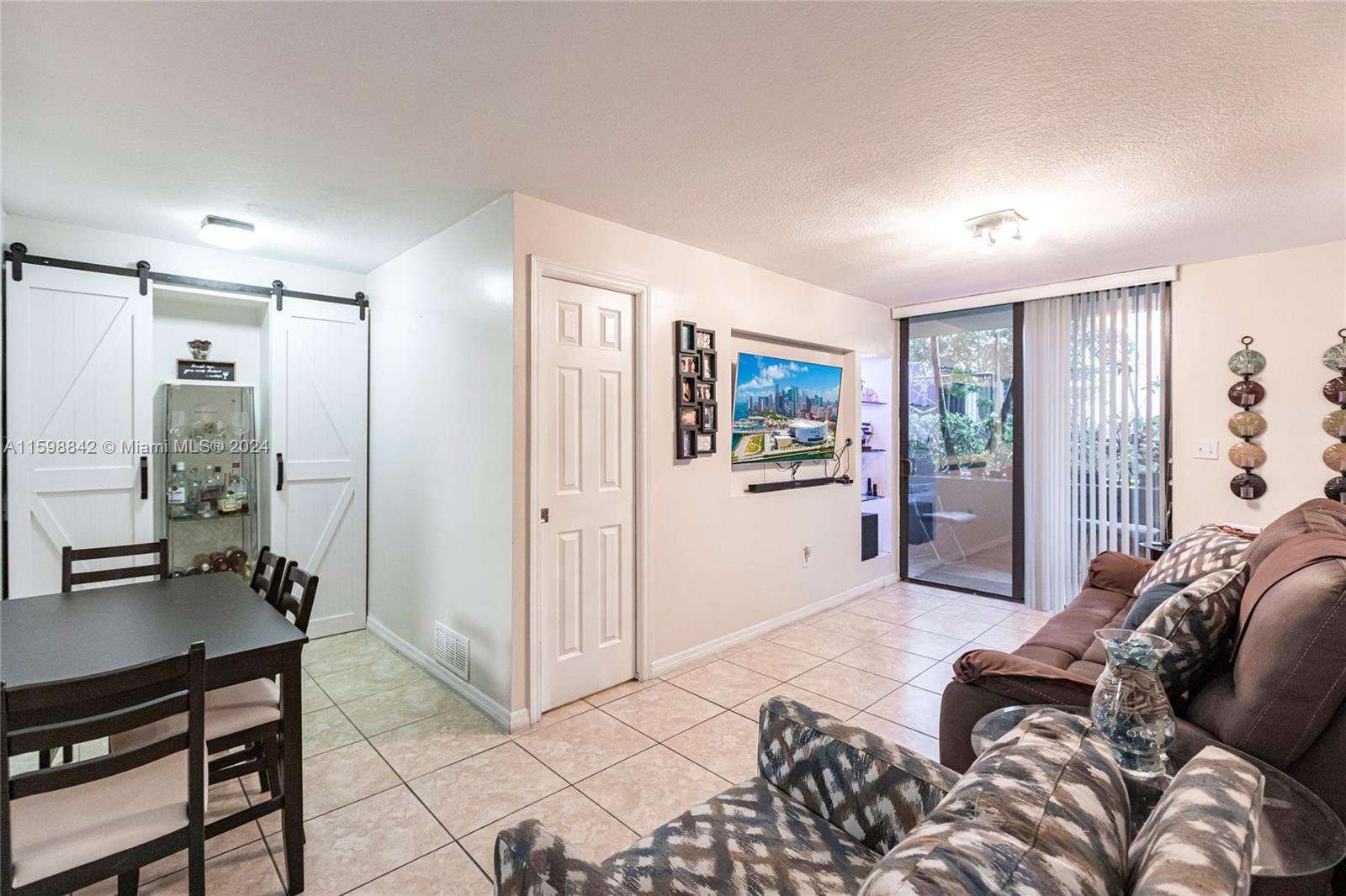 Coral Pointe Condo