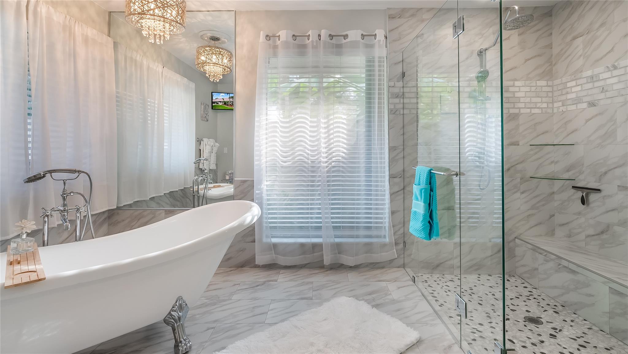 From the five-star amenities to the tranquil ambiance, this master suite delivers an unmatched level of luxury and privacy - your own personal oasis at home.