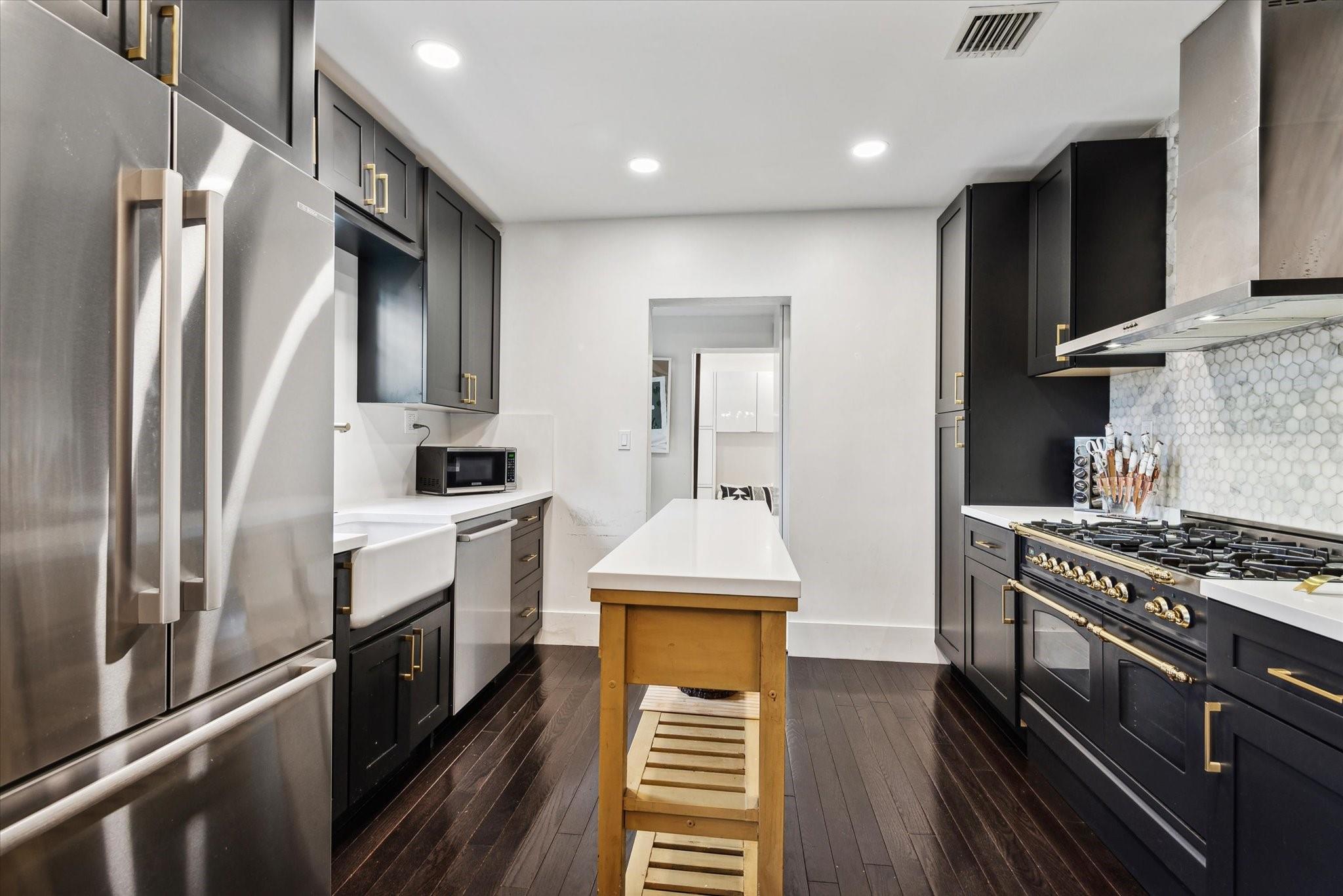 1329 Tyler Street Hollywood FL 33019 | F10443078