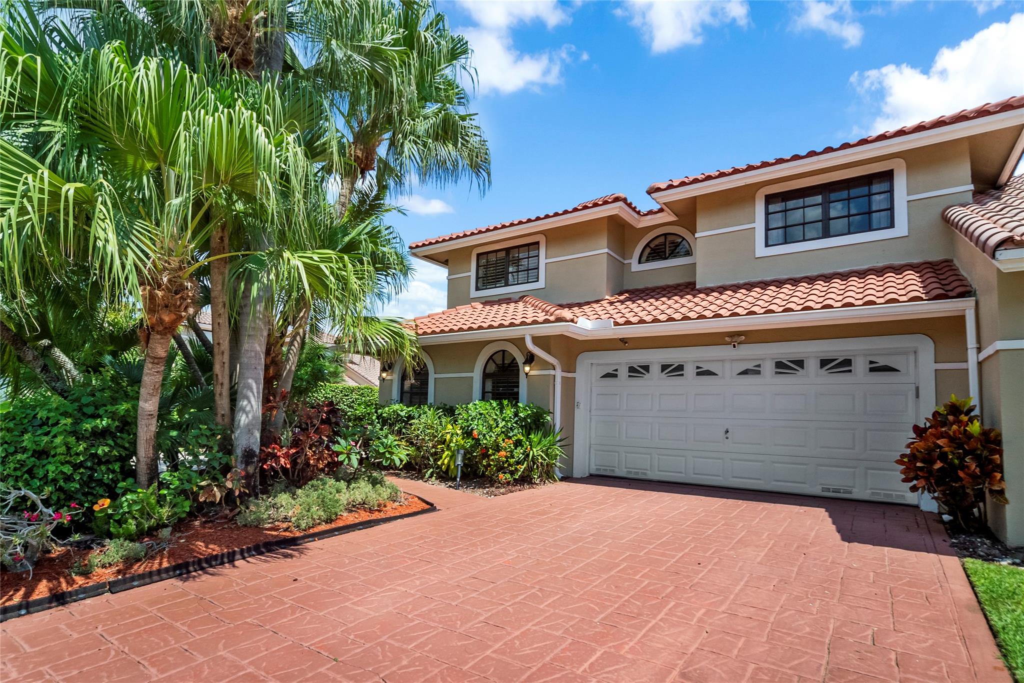 767 Villa Portofino Cir Deerfield Beach FL 33442 | F10443335