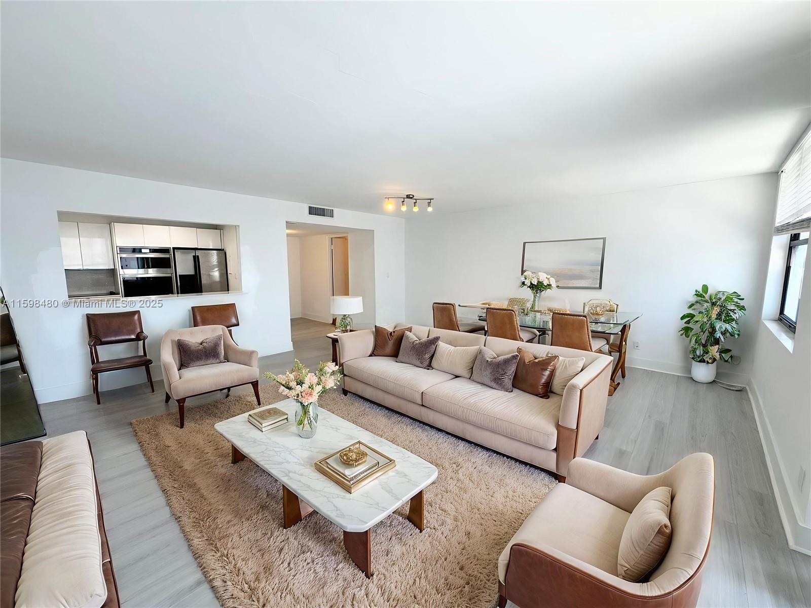 The Clipper At Bisc Cove