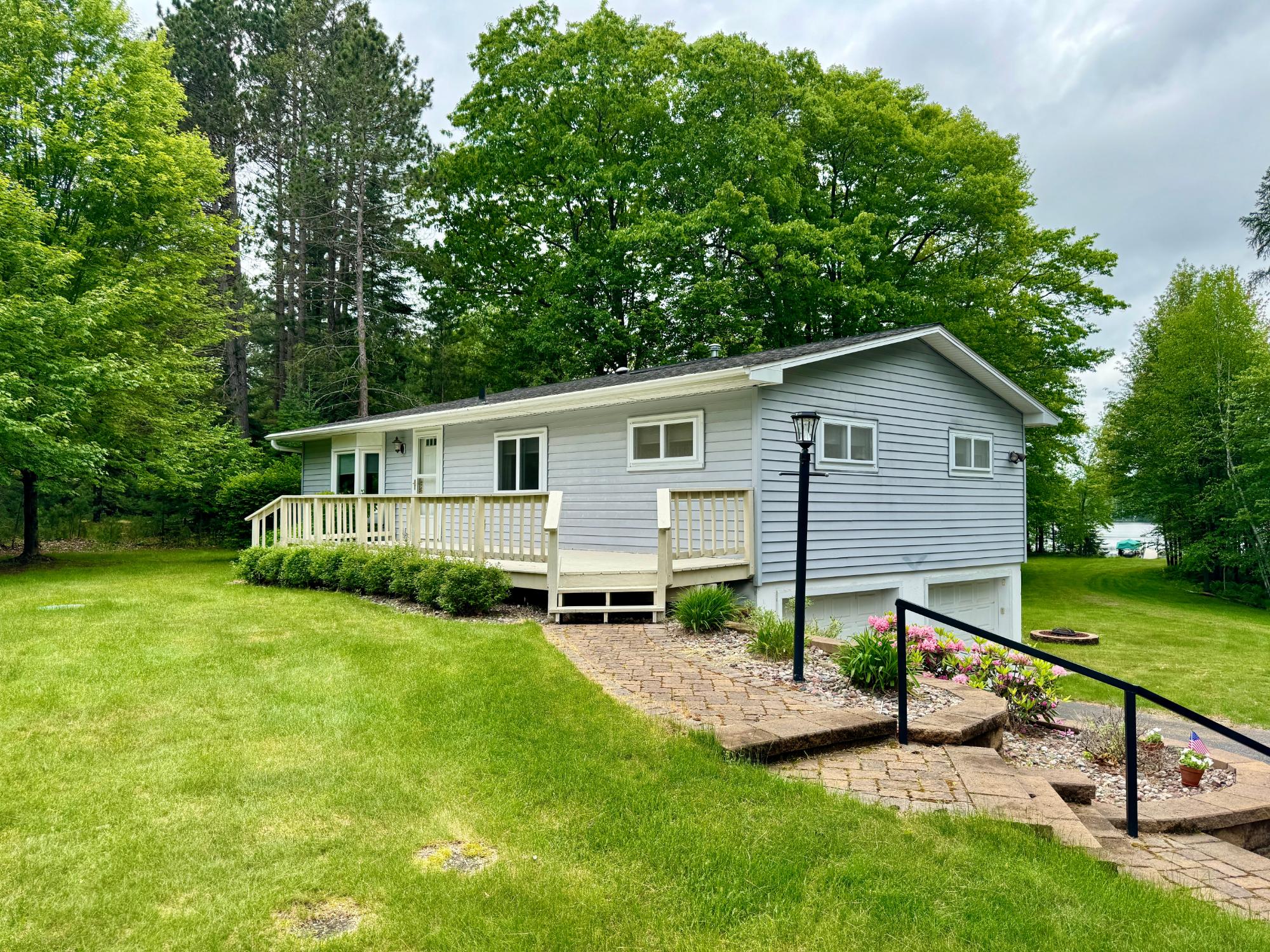 Moen Lake Property 3796 Port Aurora Rd E Photo 1