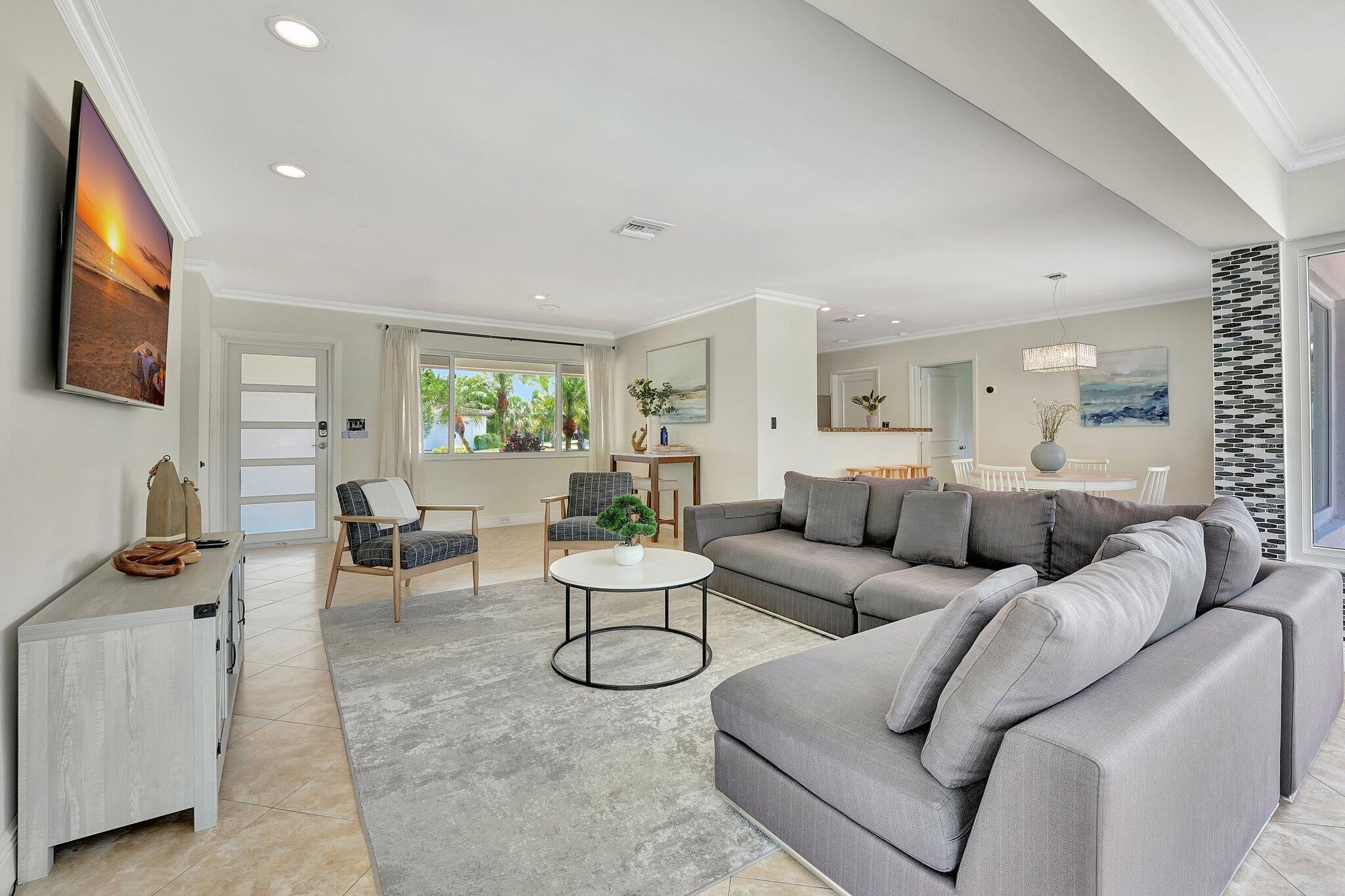 1101 Se 10th Street Deerfield Beach FL 33441 | R10993227