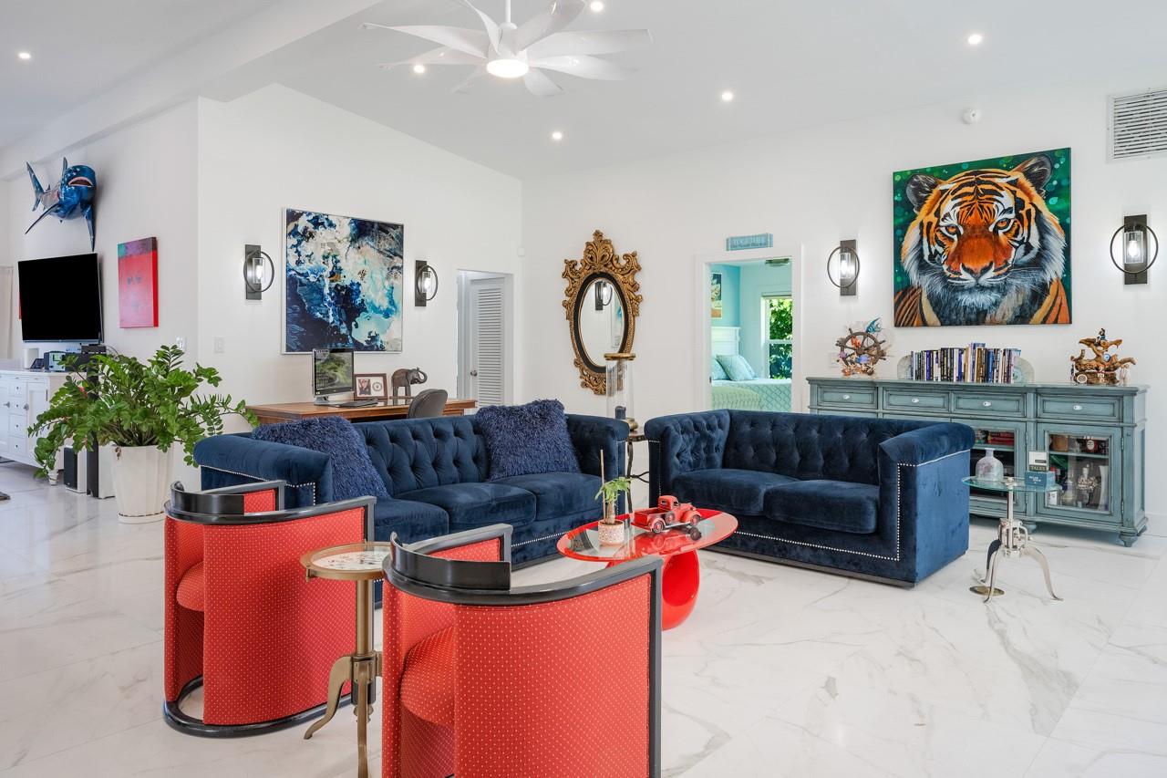 Formal Living Room, Lots of Wall space for your favorite Art Pieces