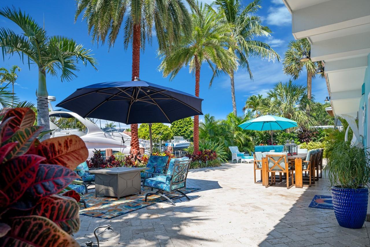 Waterfront marble deck w/ 4 seating areas