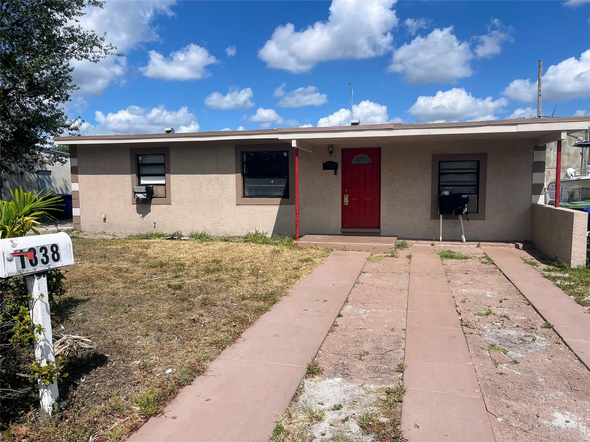 1838 Lauderdale Manor Dr Fort Lauderdale FL 33311 | F10444835