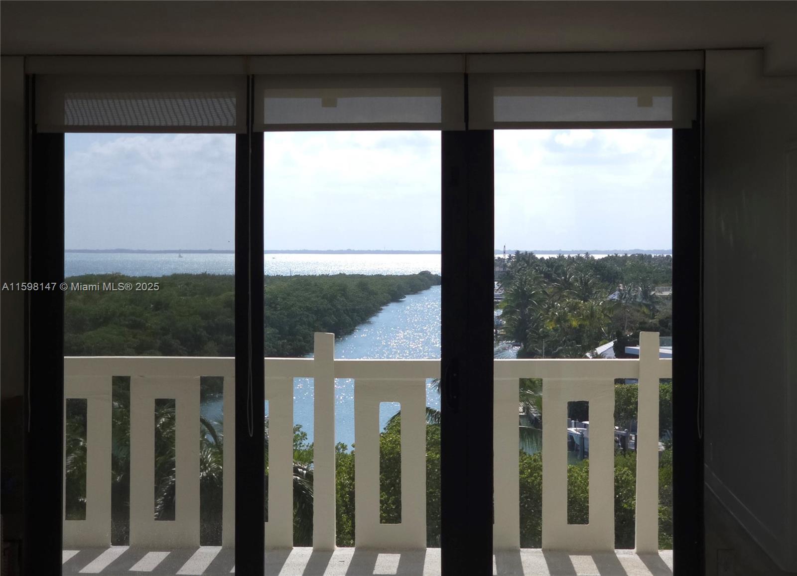 1121 Crandon Blvd D604