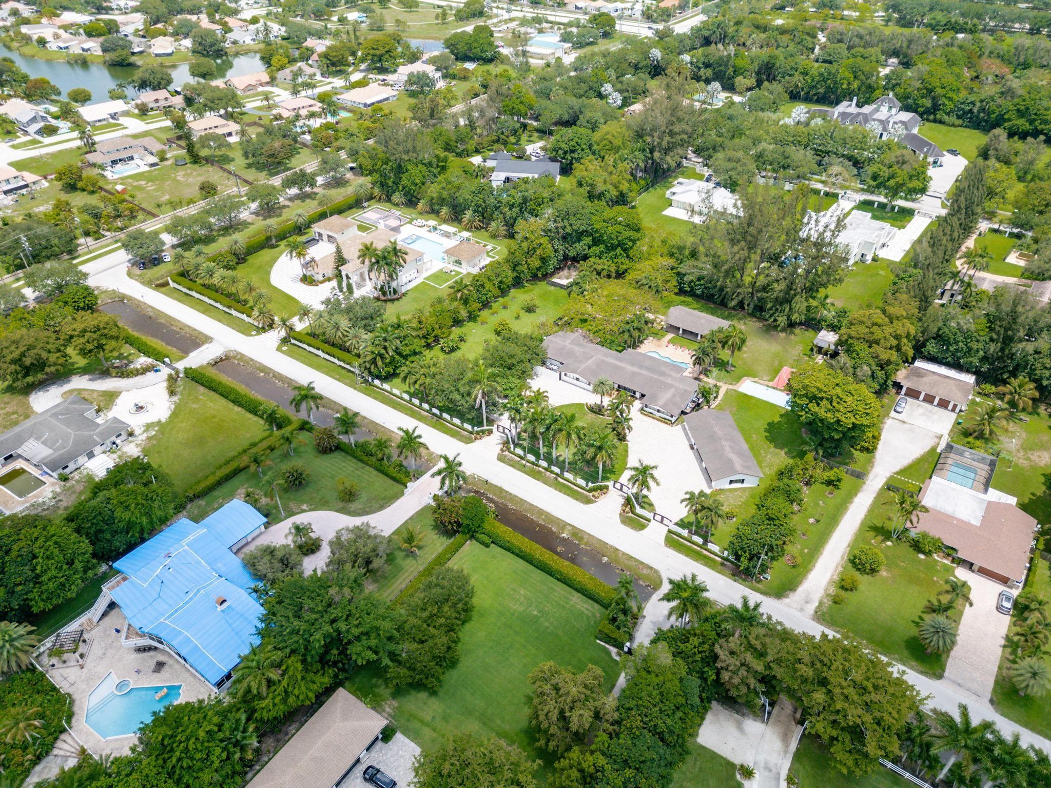 Homes for sale in Southwest Ranches, FL | 14701 Sunset Ln, Southwest Ranches, FL 33330 | MLS# F10444195