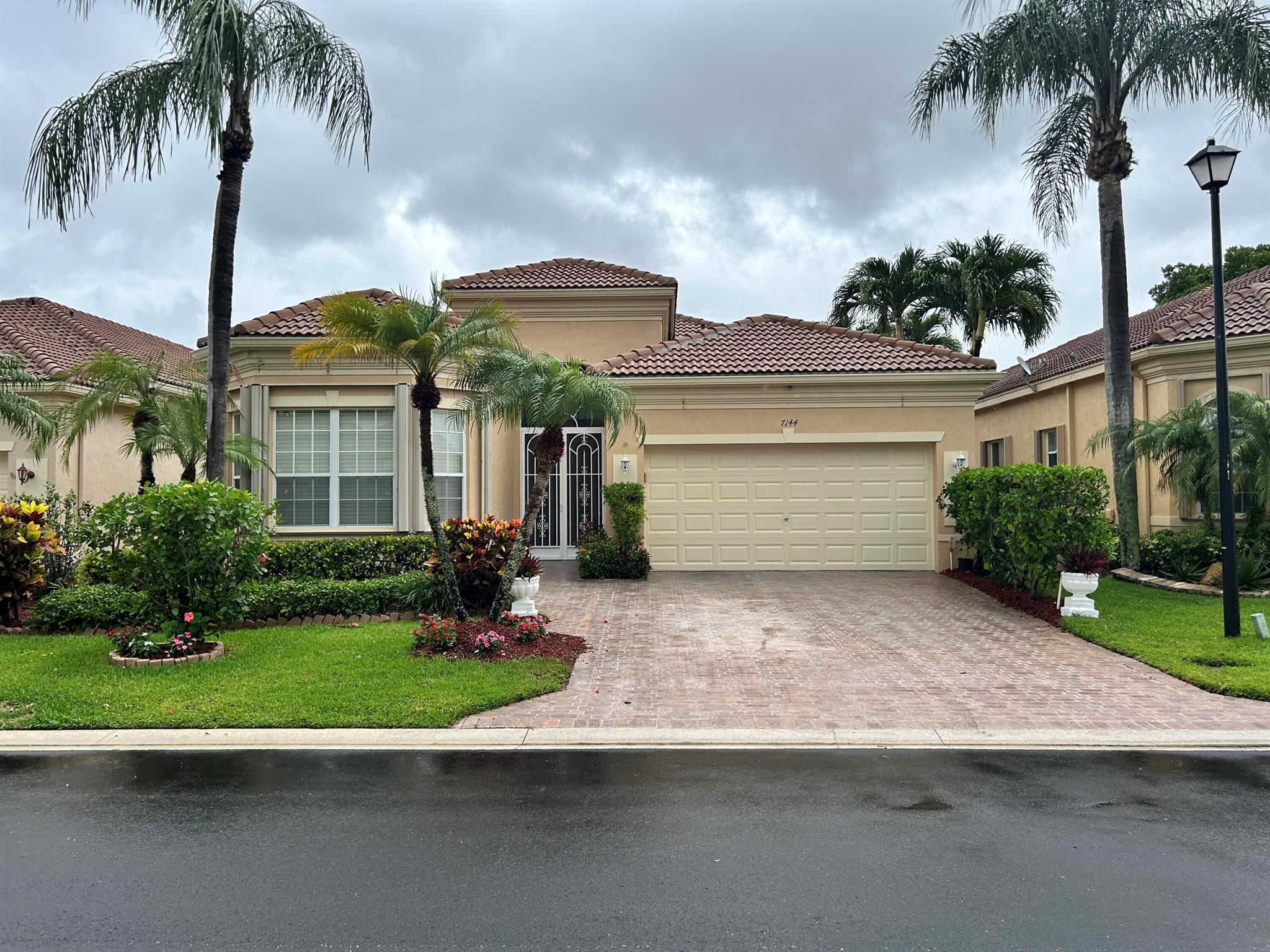 7144 Demedici Circle Delray Beach FL 33446 | R10995824