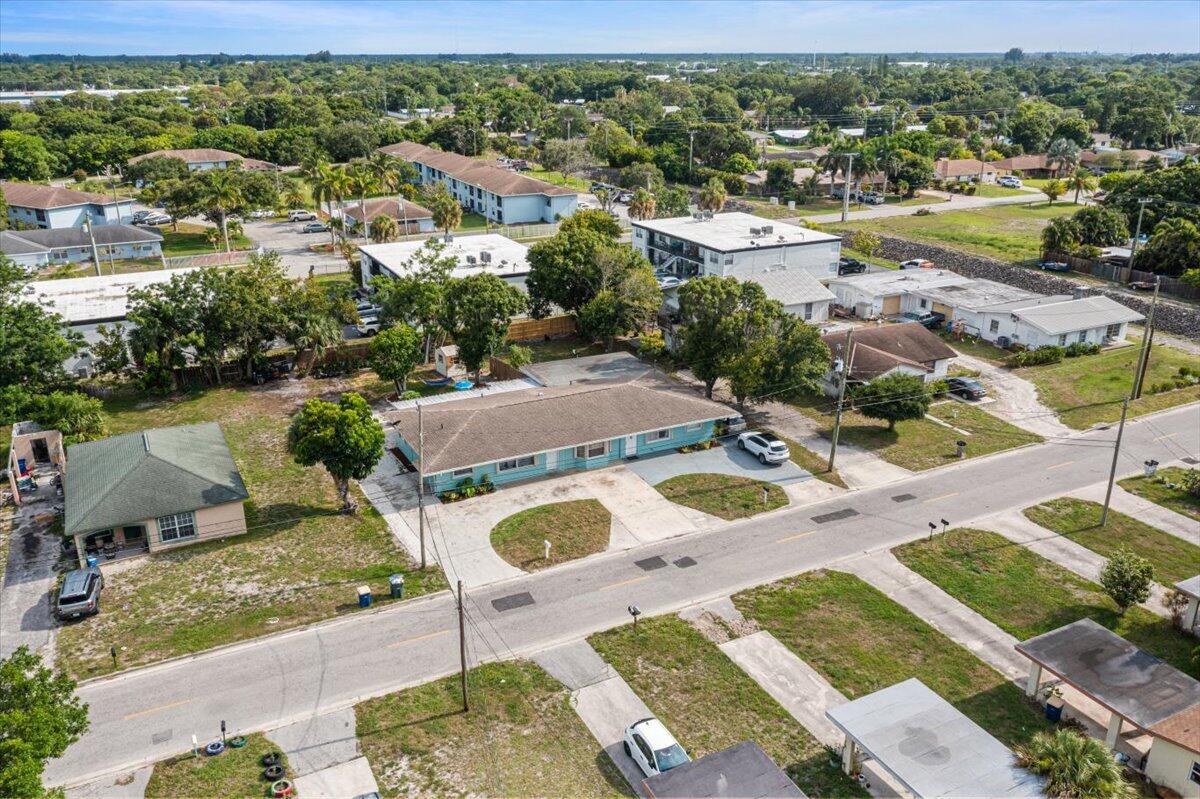 Homes for sale in Fort Pierce, FL | 607 Palm Avenue, Fort Pierce, FL 34982 | MLS# R10996120