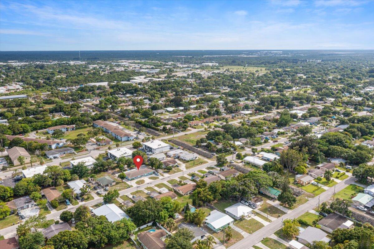 Homes for sale in Fort Pierce, FL | 607 Palm Avenue, Fort Pierce, FL 34982 | MLS# R10996120