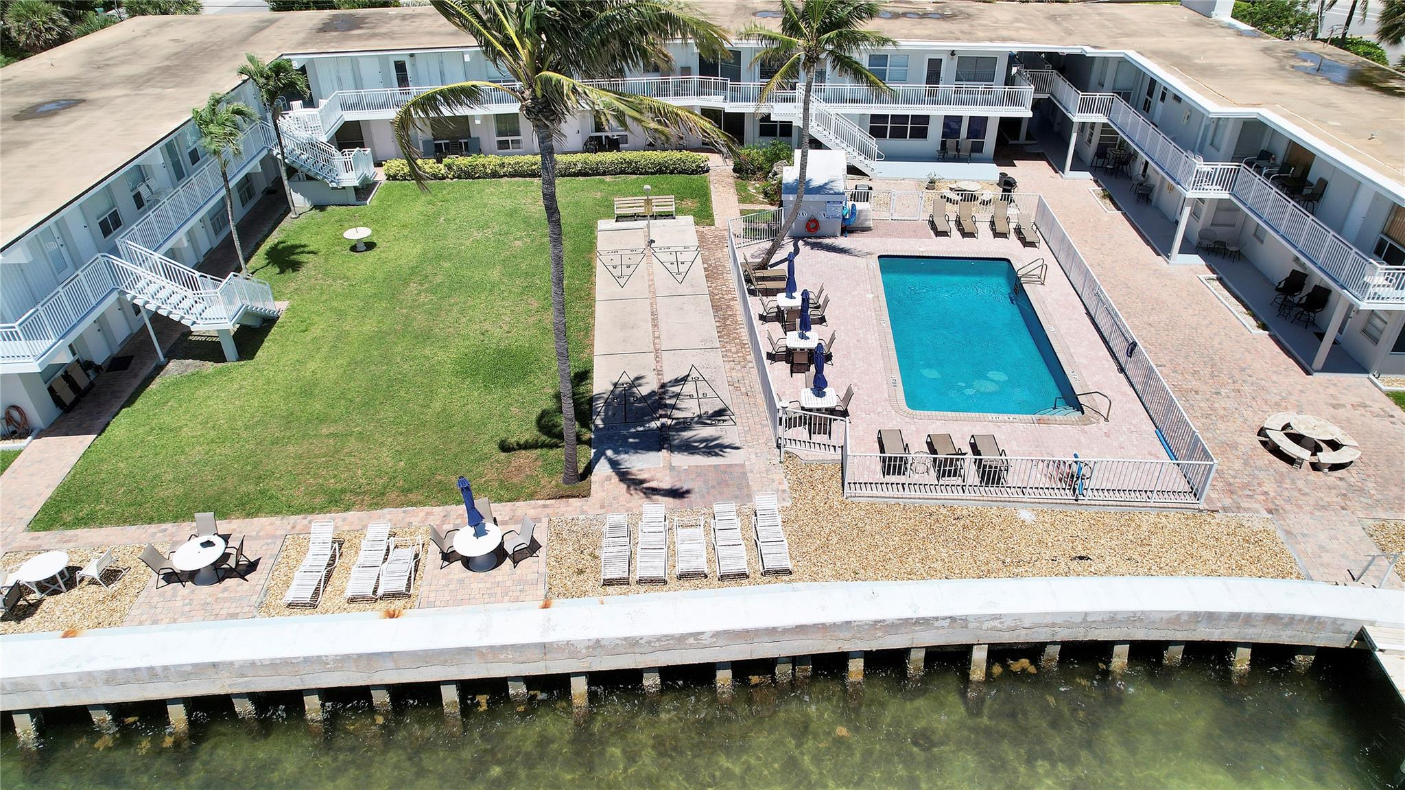 Homes for sale in Pompano Beach, FL | 2508 Bay Dr #14, Pompano Beach, FL 33062 | MLS# F10445060