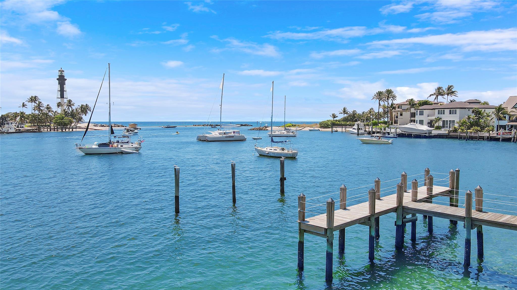 Homes for sale in Pompano Beach, FL | 2508 Bay Dr #14, Pompano Beach, FL 33062 | MLS# F10445060