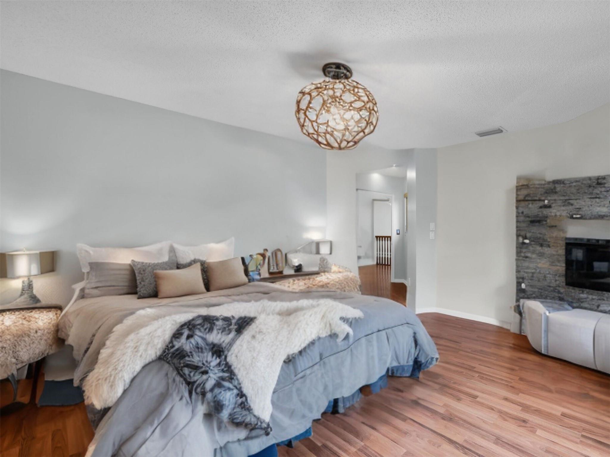 Virtually Staged Master #2