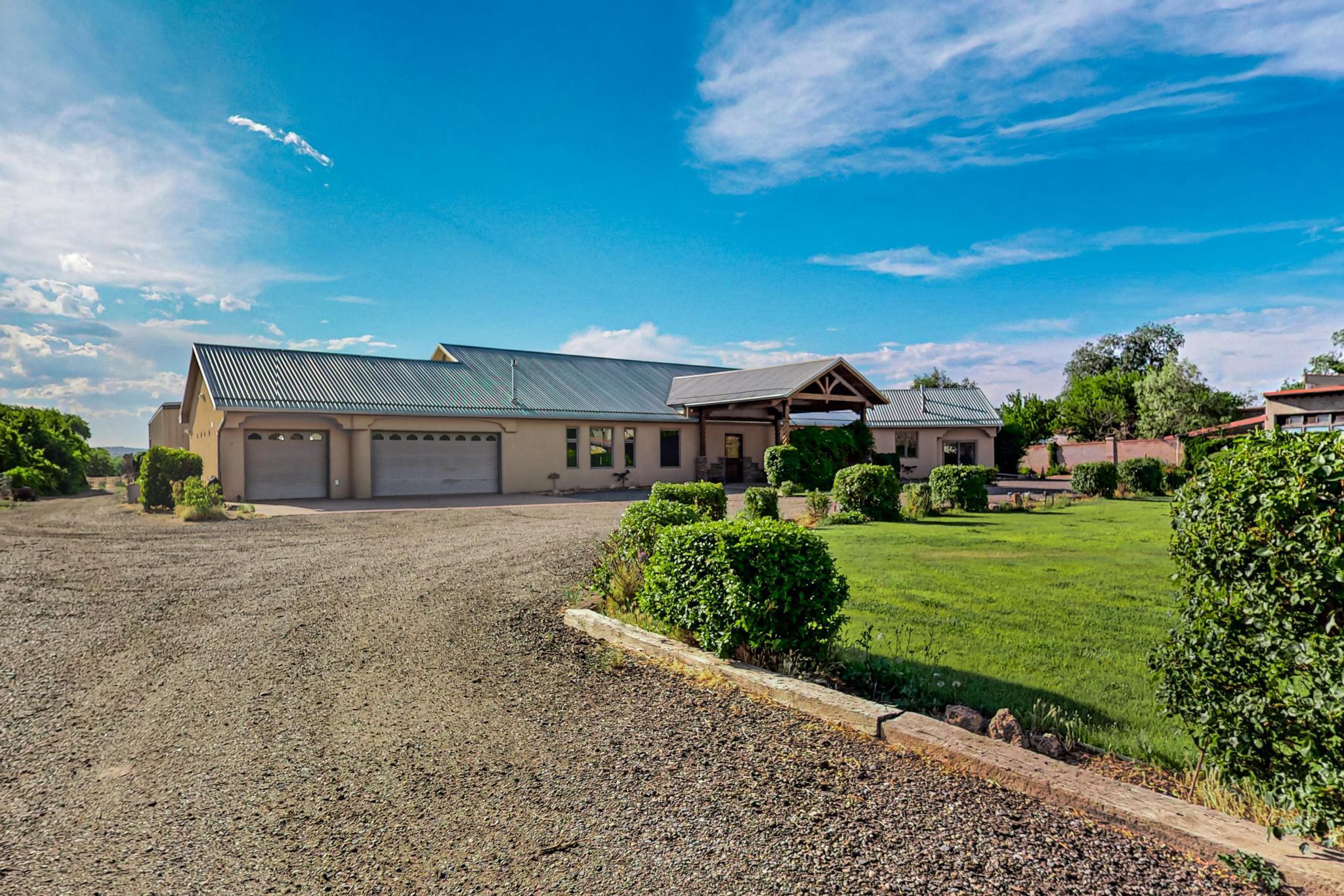 Homes for sale in Bernalillo, NM | 17 Llanito Rd, Bernalillo, NM 87004 | MLS# 1065200