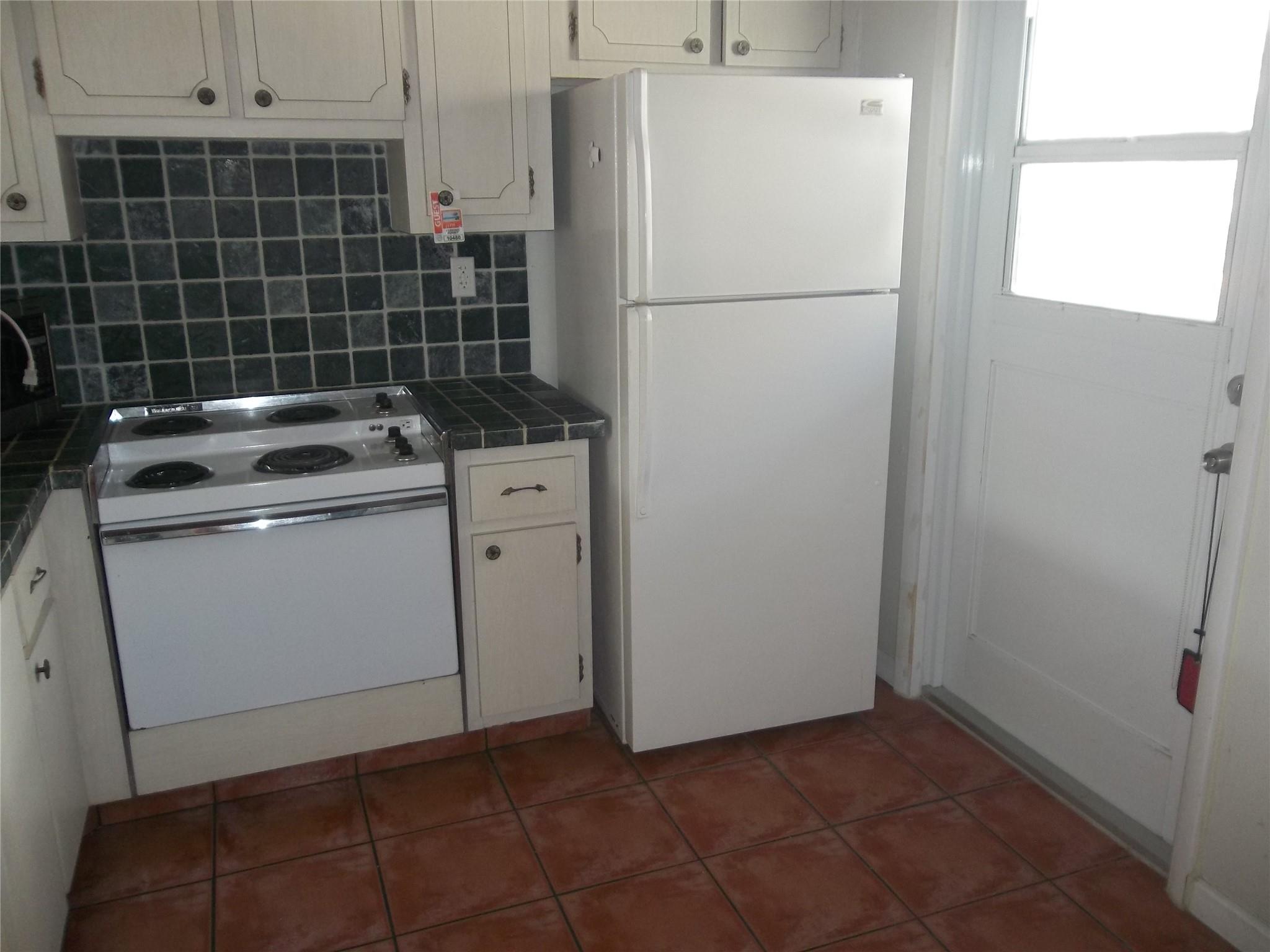 Homes for sale in Hallandale Beach, FL | 1893 S Ocean Dr #302, Hallandale Beach, FL 33009 | MLS# F10446401