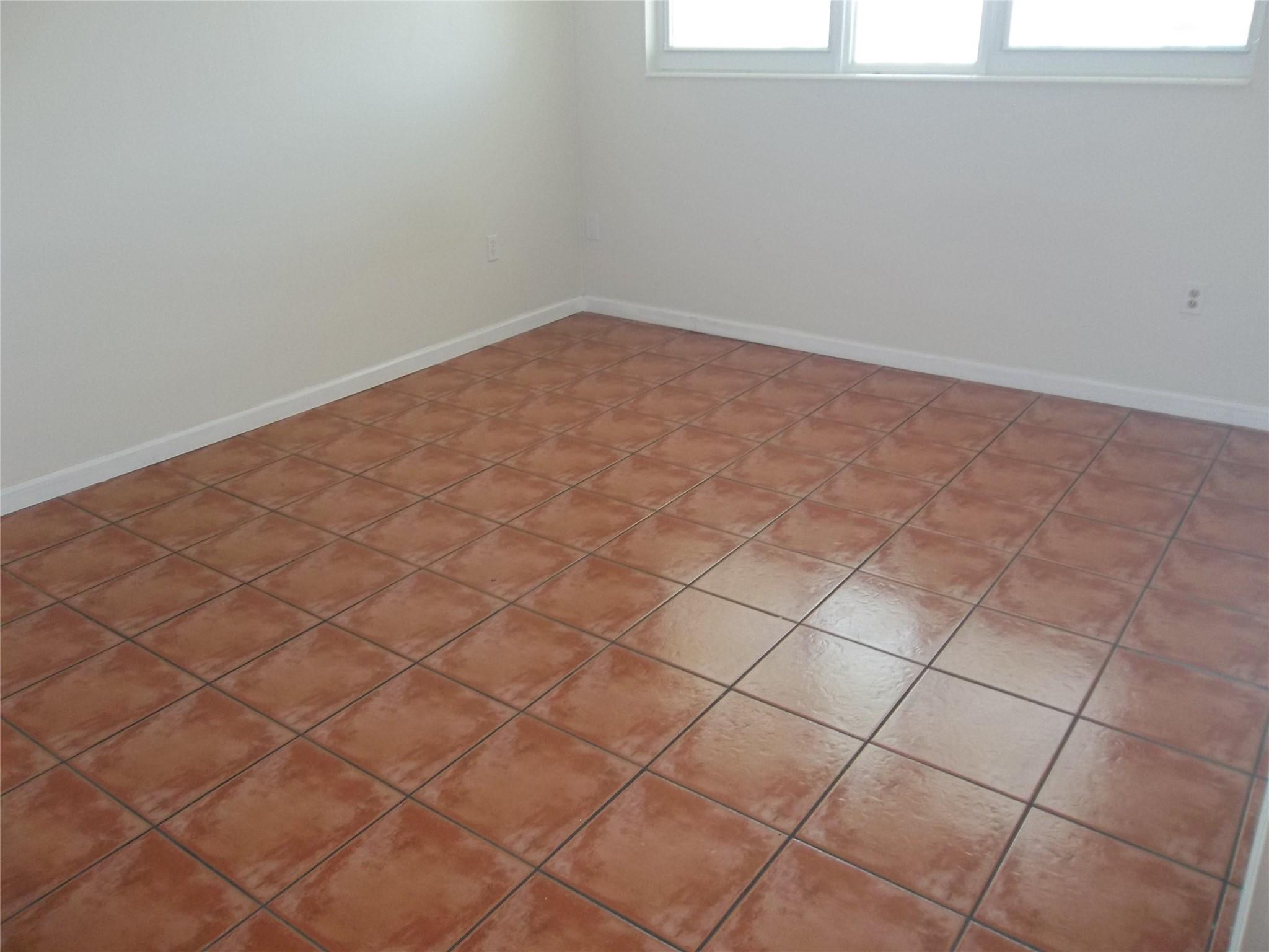 Homes for sale in Hallandale Beach, FL | 1893 S Ocean Dr #302, Hallandale Beach, FL 33009 | MLS# F10446401