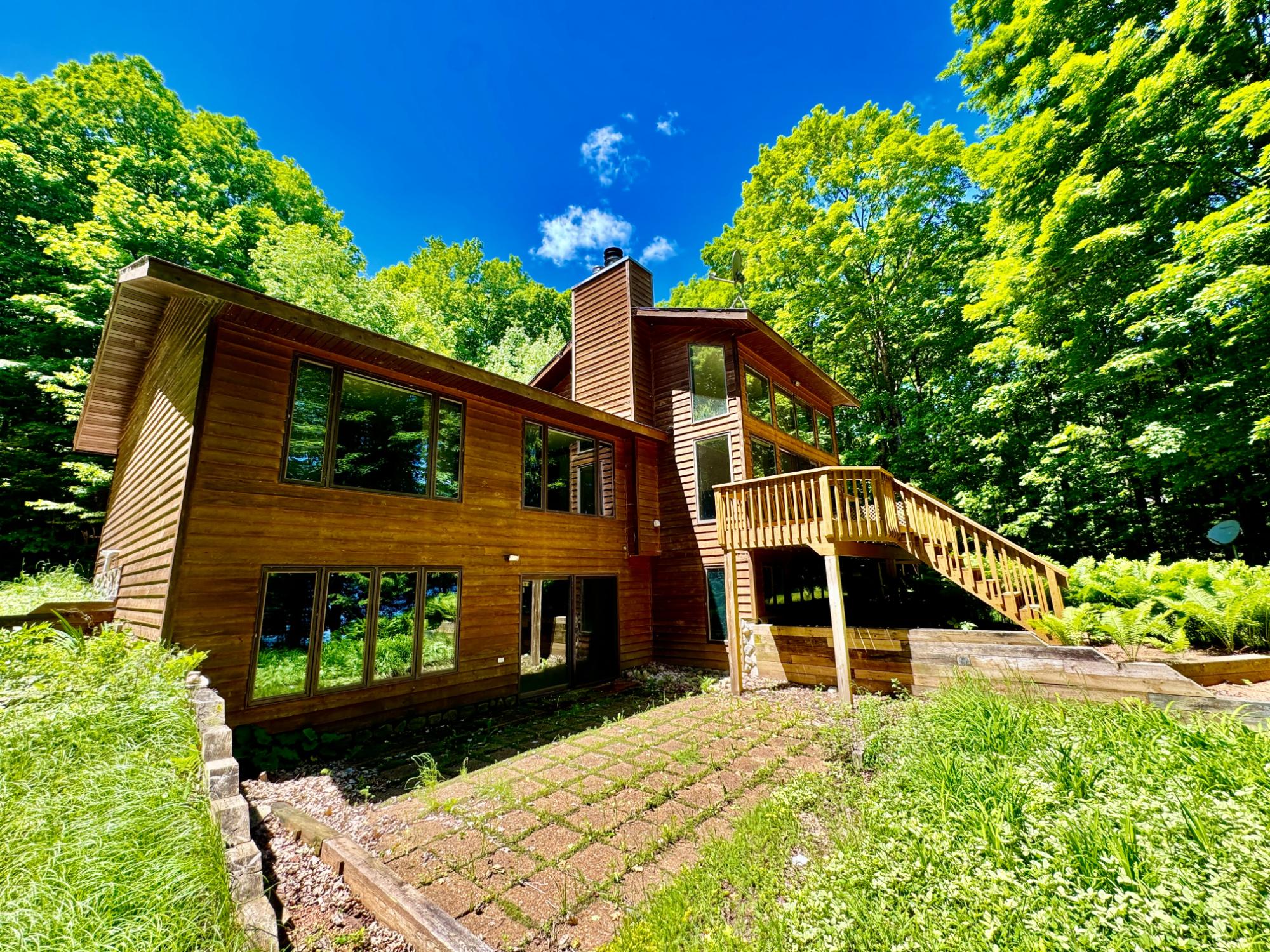 Kentuck Lake Property 16845 Tuttle Rd Photo 1