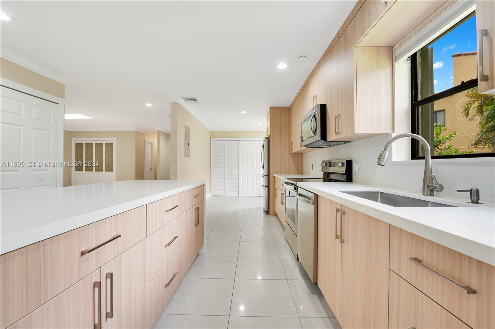 Property photo # 3