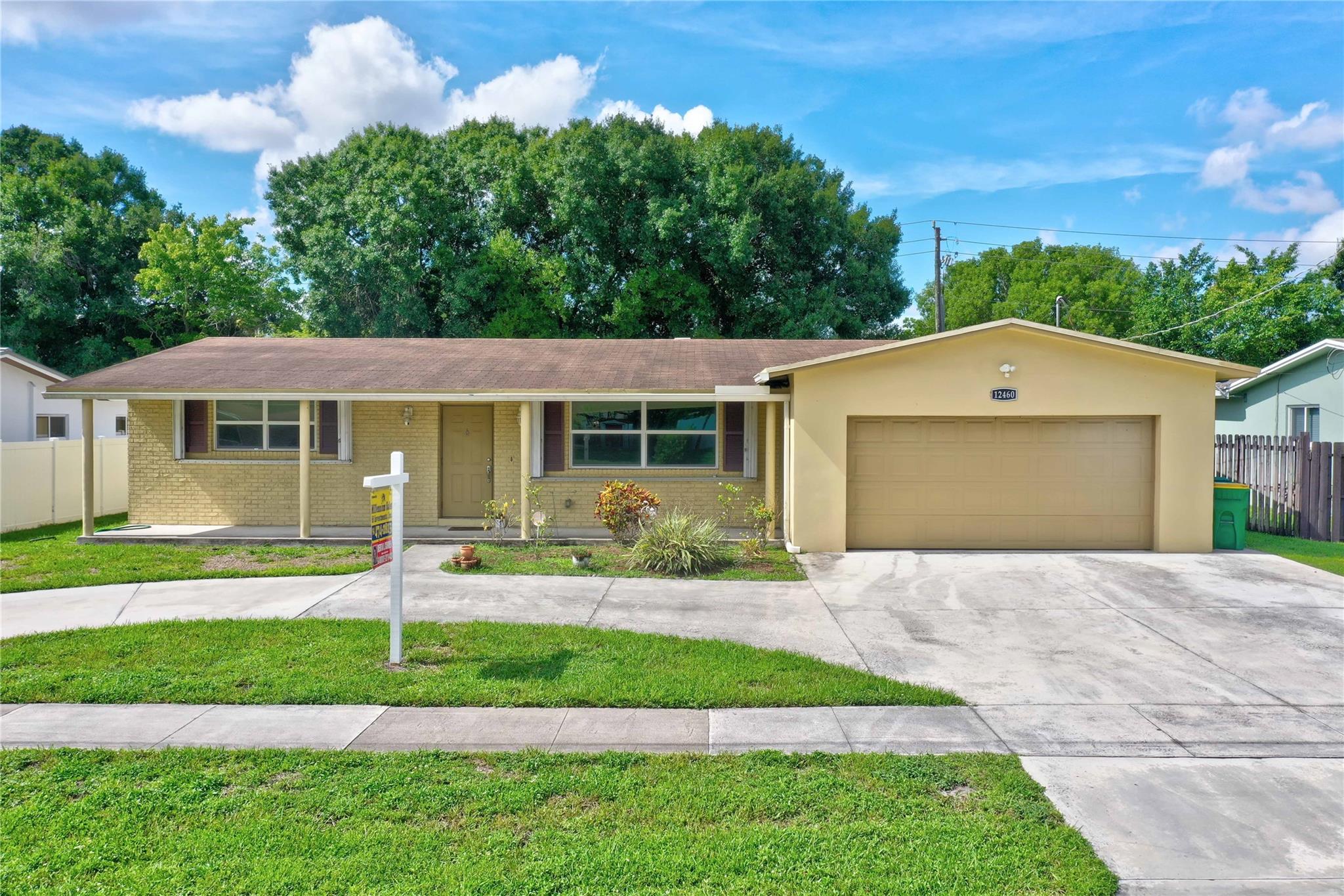 12460 Sw 2 St Plantation FL 33325 | F10447418