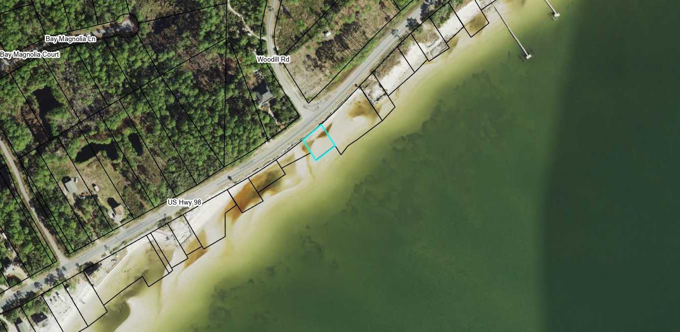 Homes for sale in Carrabelle, FL | 2202 Hwy 98 E, Carrabelle, FL 32322 | MLS# F10447624