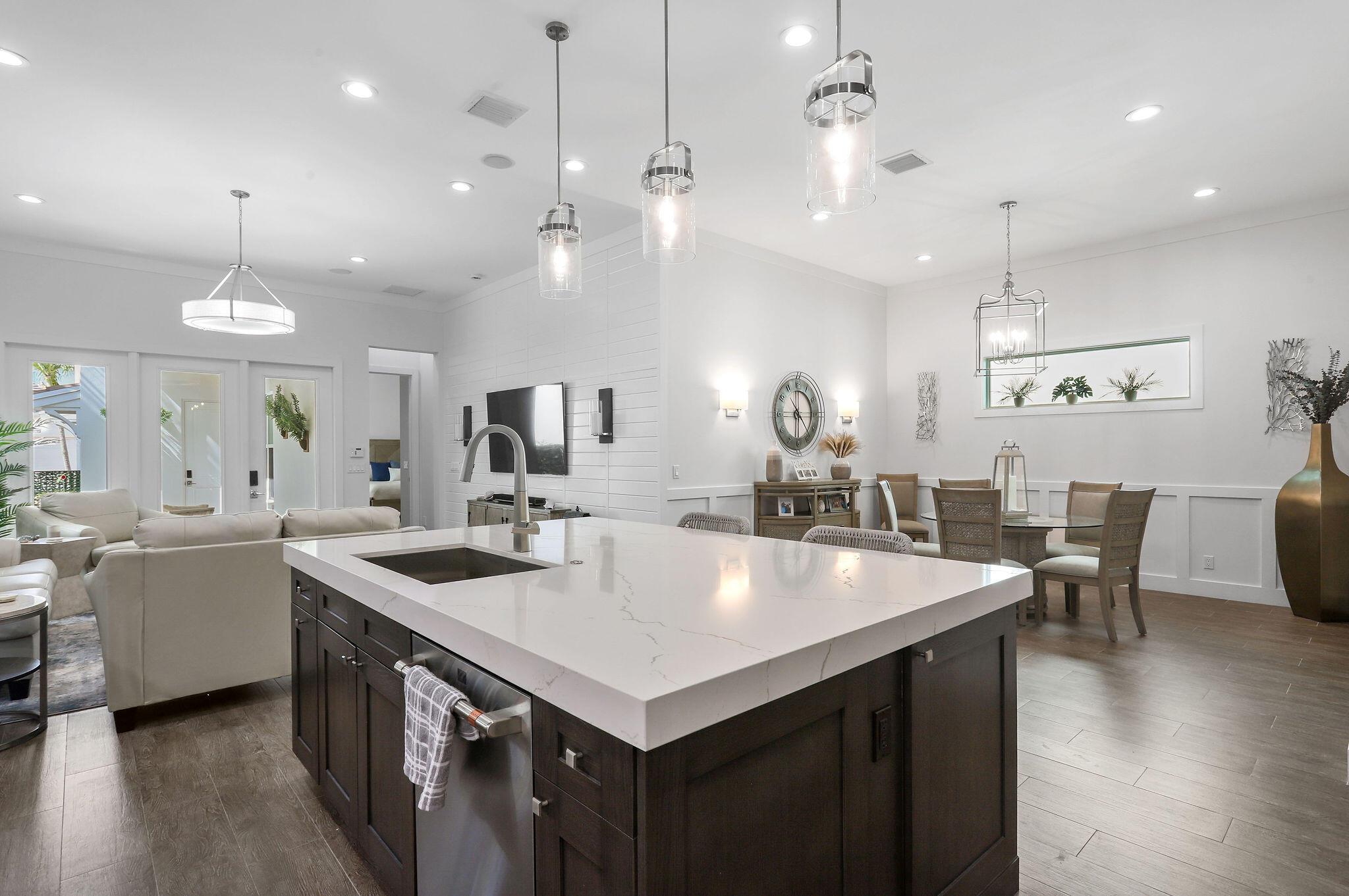 1014 Faulkner Terrace Palm Beach Gardens FL 33418 | R10999833