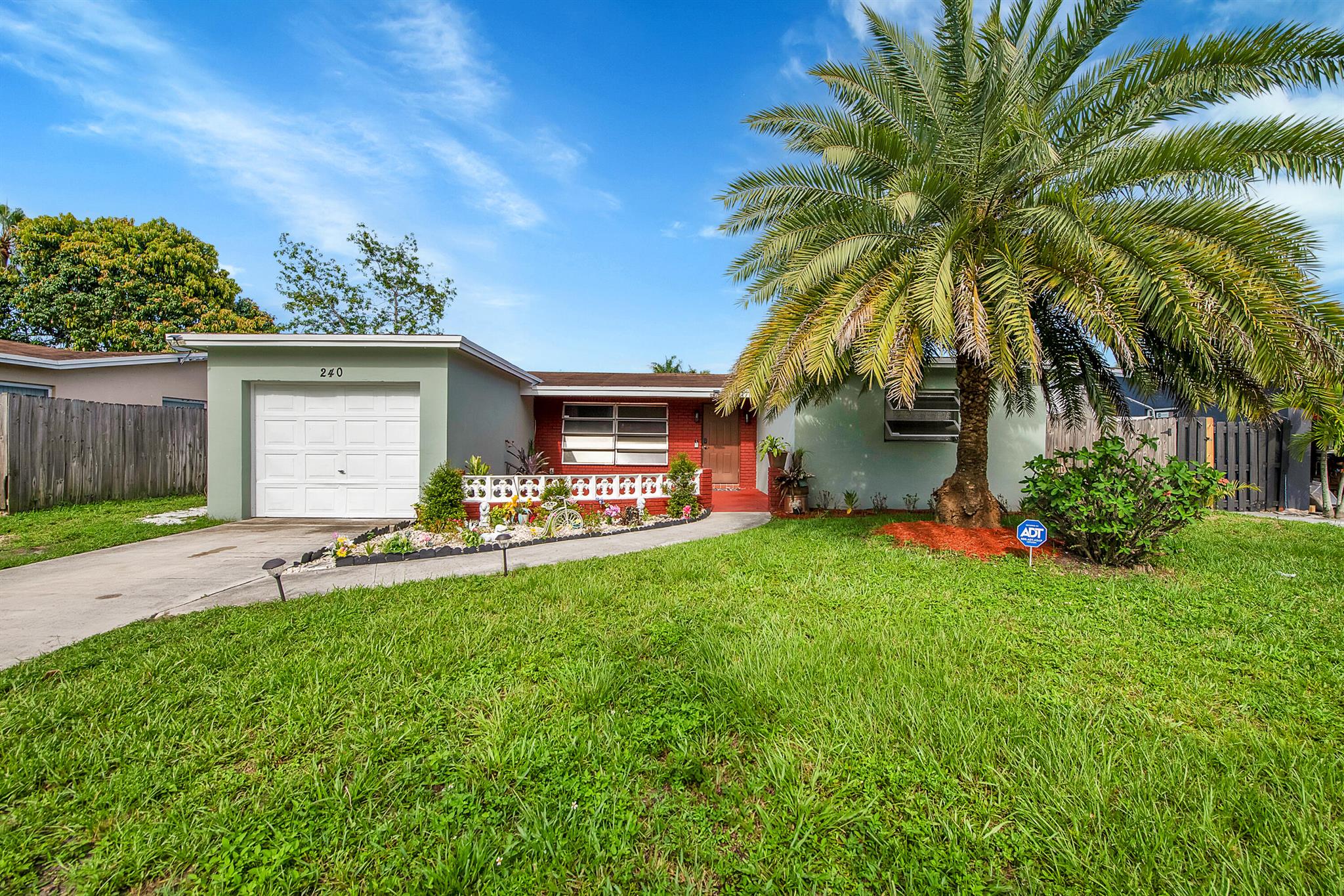 240 Nw 80th Terrace Margate FL 33063 | R11000400