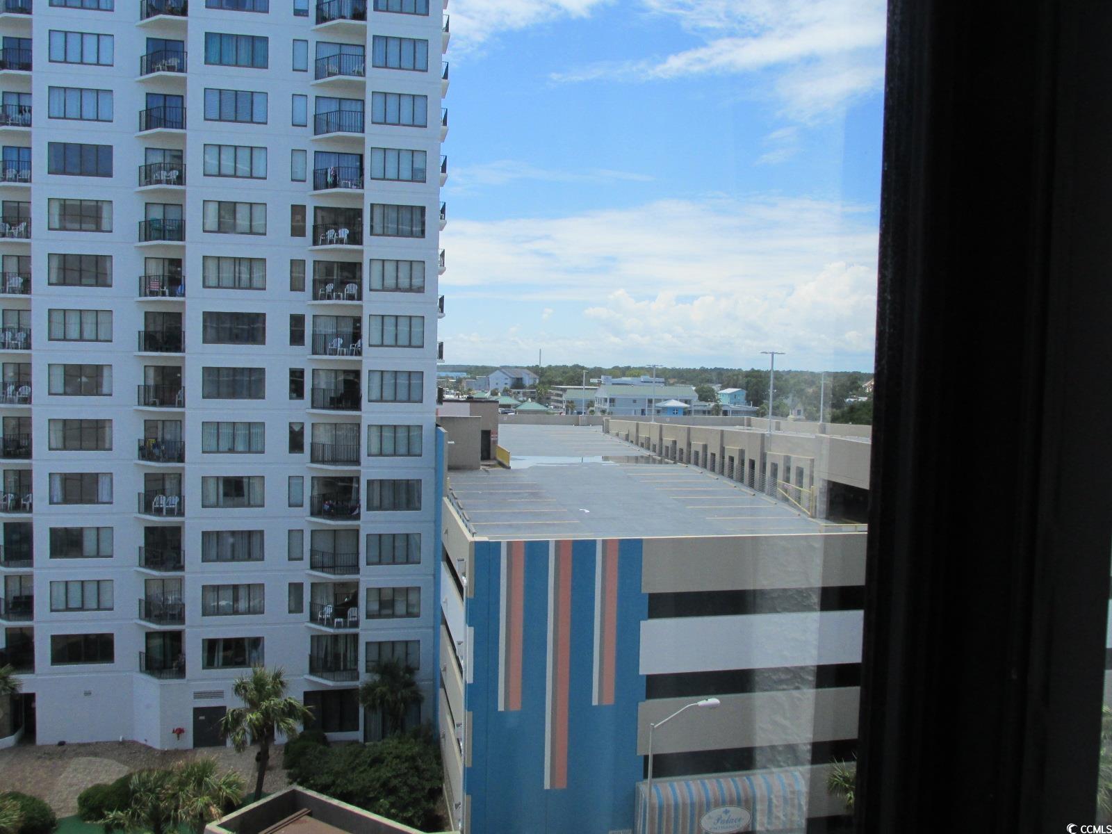 2415561 | Photo 10