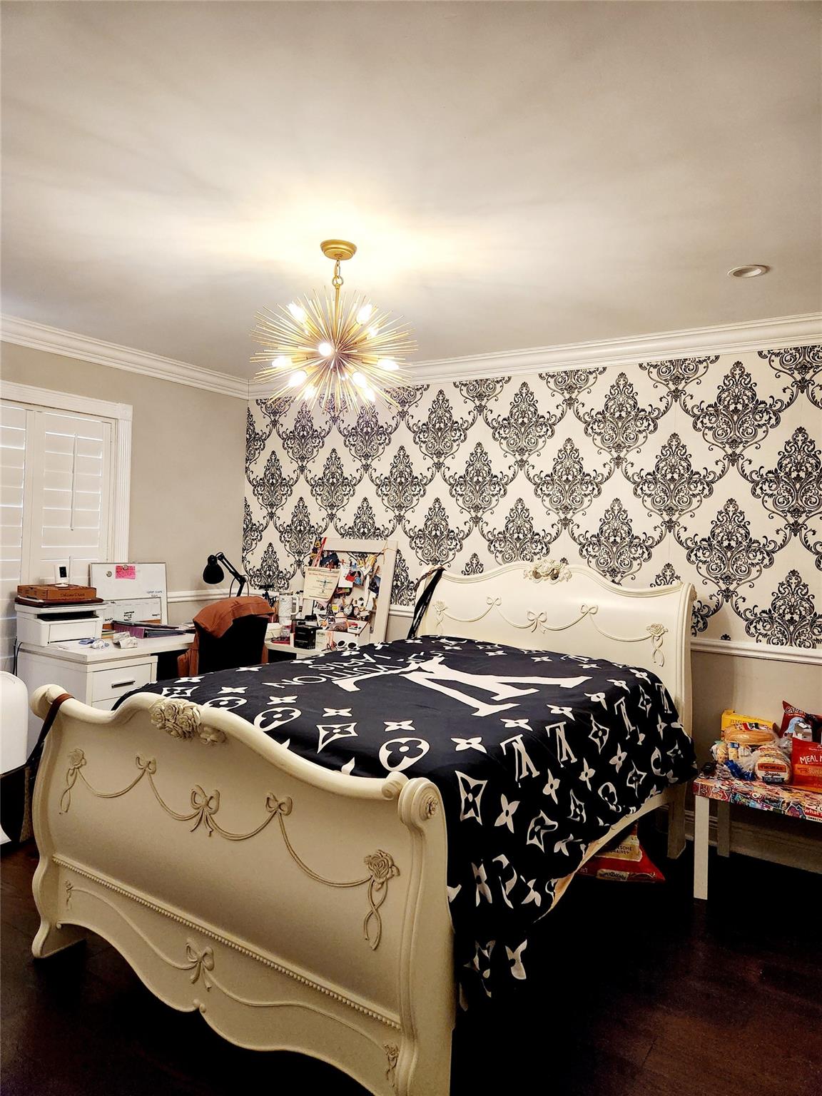 Walk in closet and extra closet