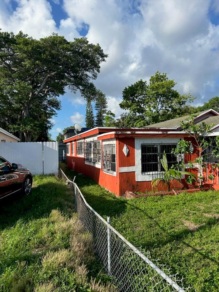 Homes for sale in Miami, FL | 1220 Nw 71st Street, Miami, FL 33147 | MLS# R11001157