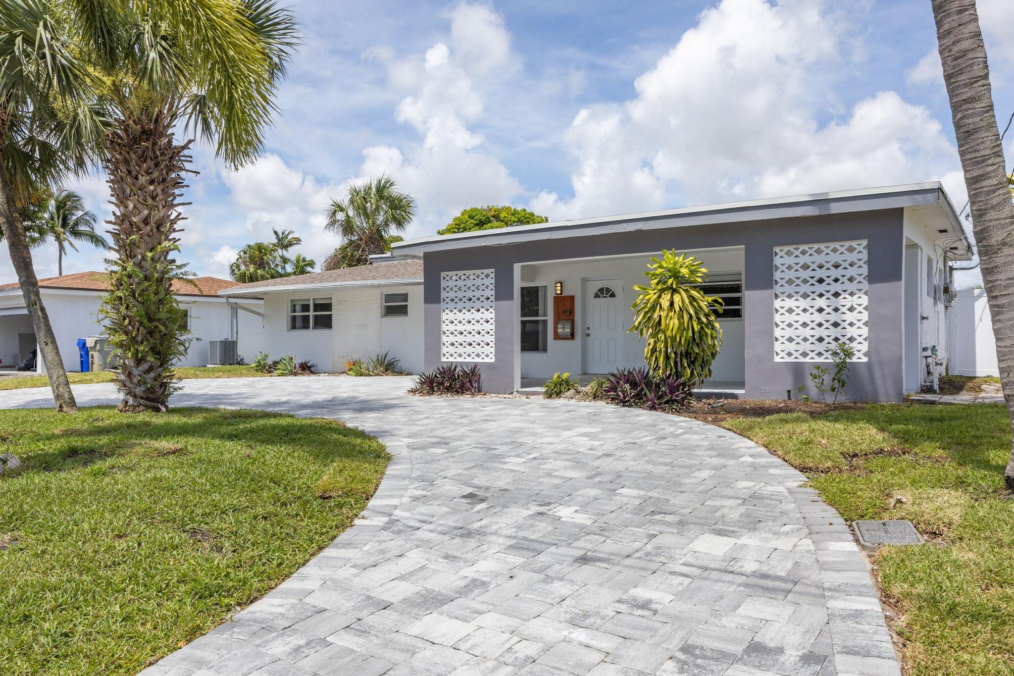 1621 Sw 3rd Ave Pompano Beach FL 33060 | F10446584