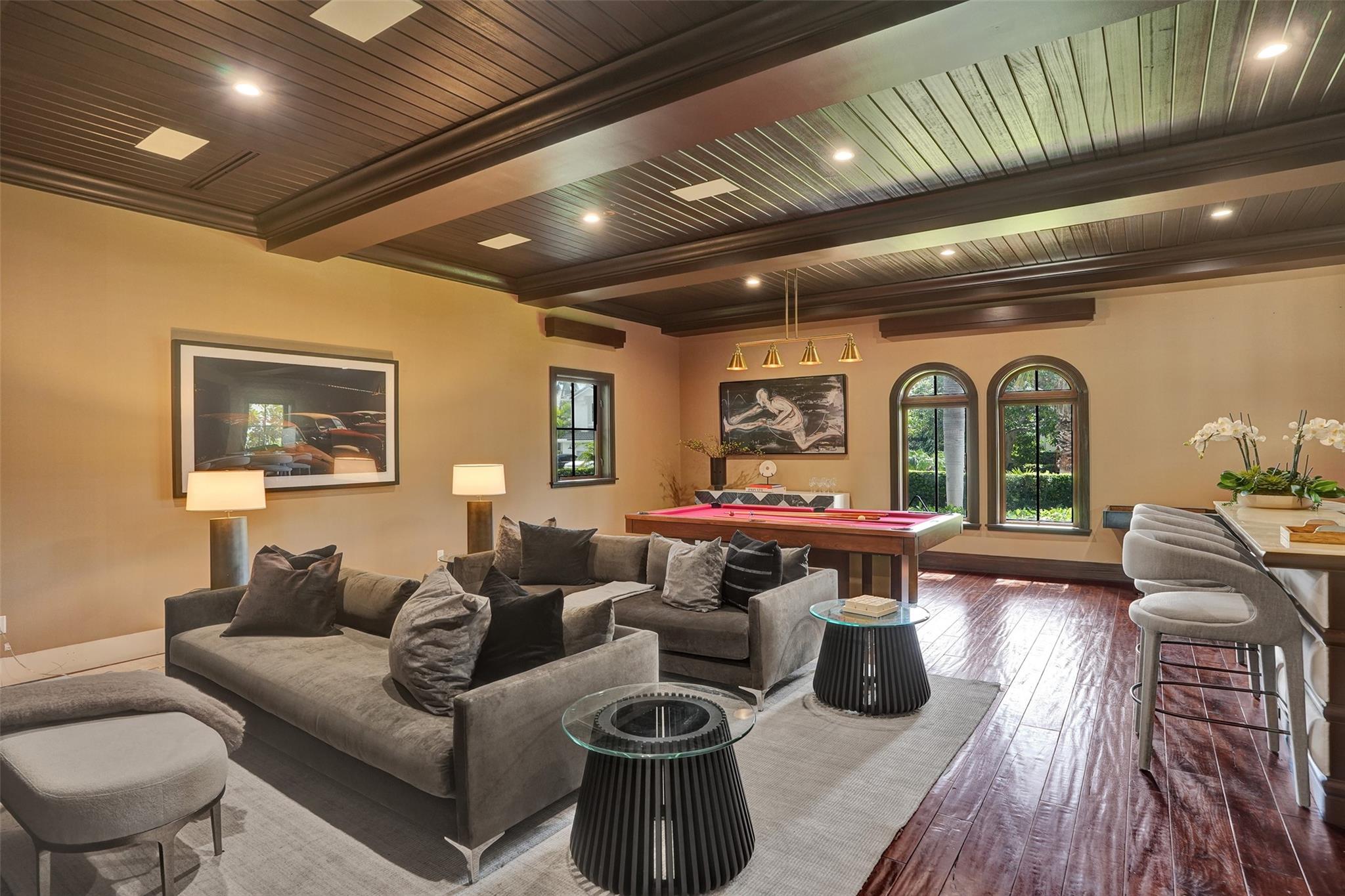 Clubroom/Theater with wet bar