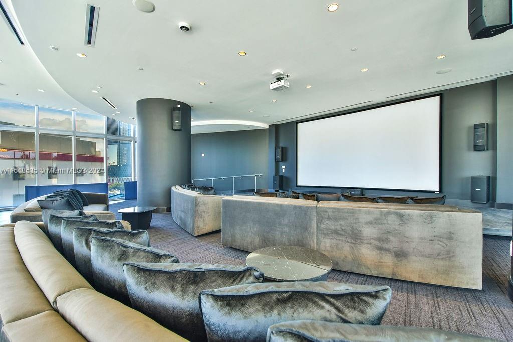 851 NE 1st Ave #2112, Miami FL 33132
