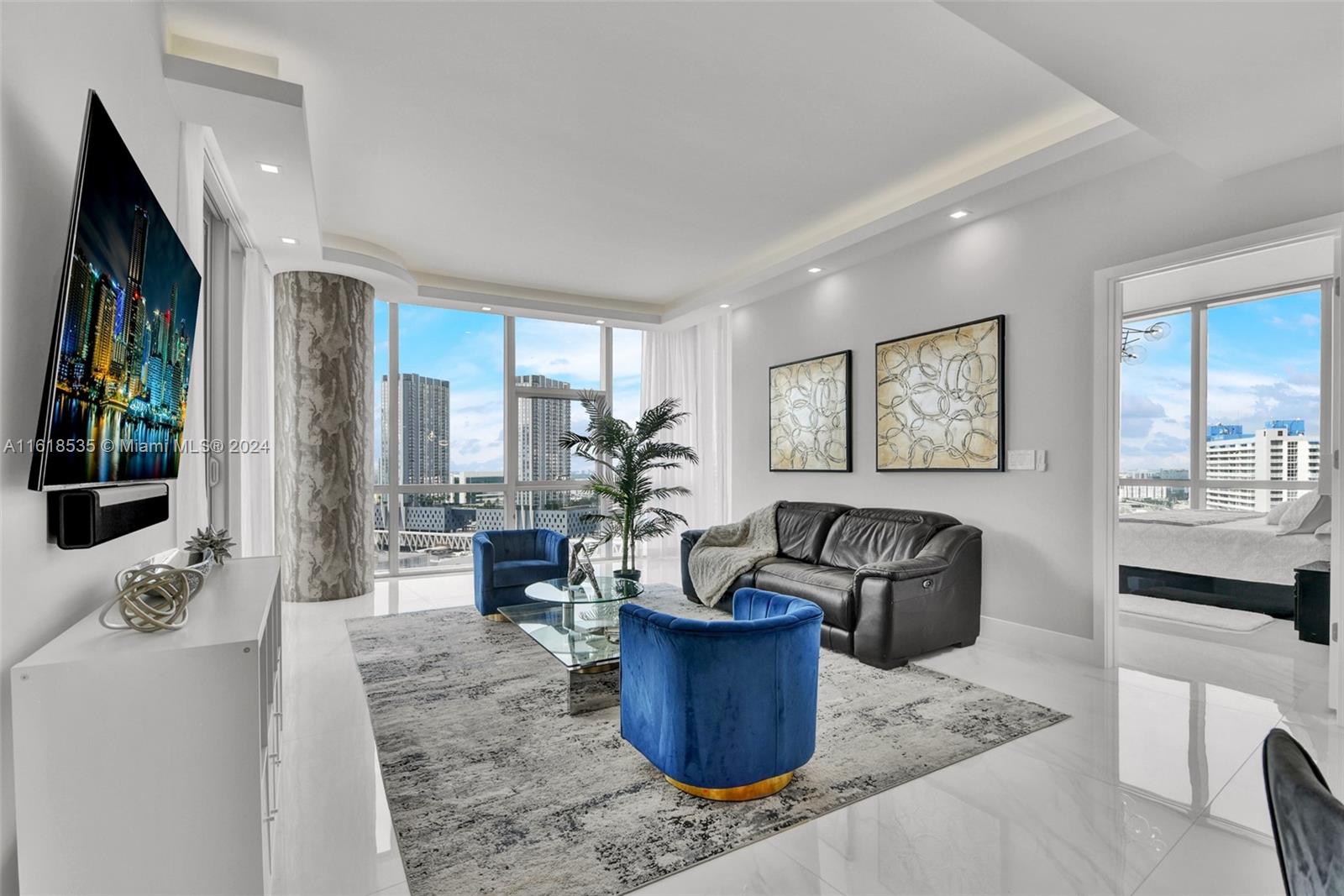 851 NE 1st Ave #2112, Miami FL 33132