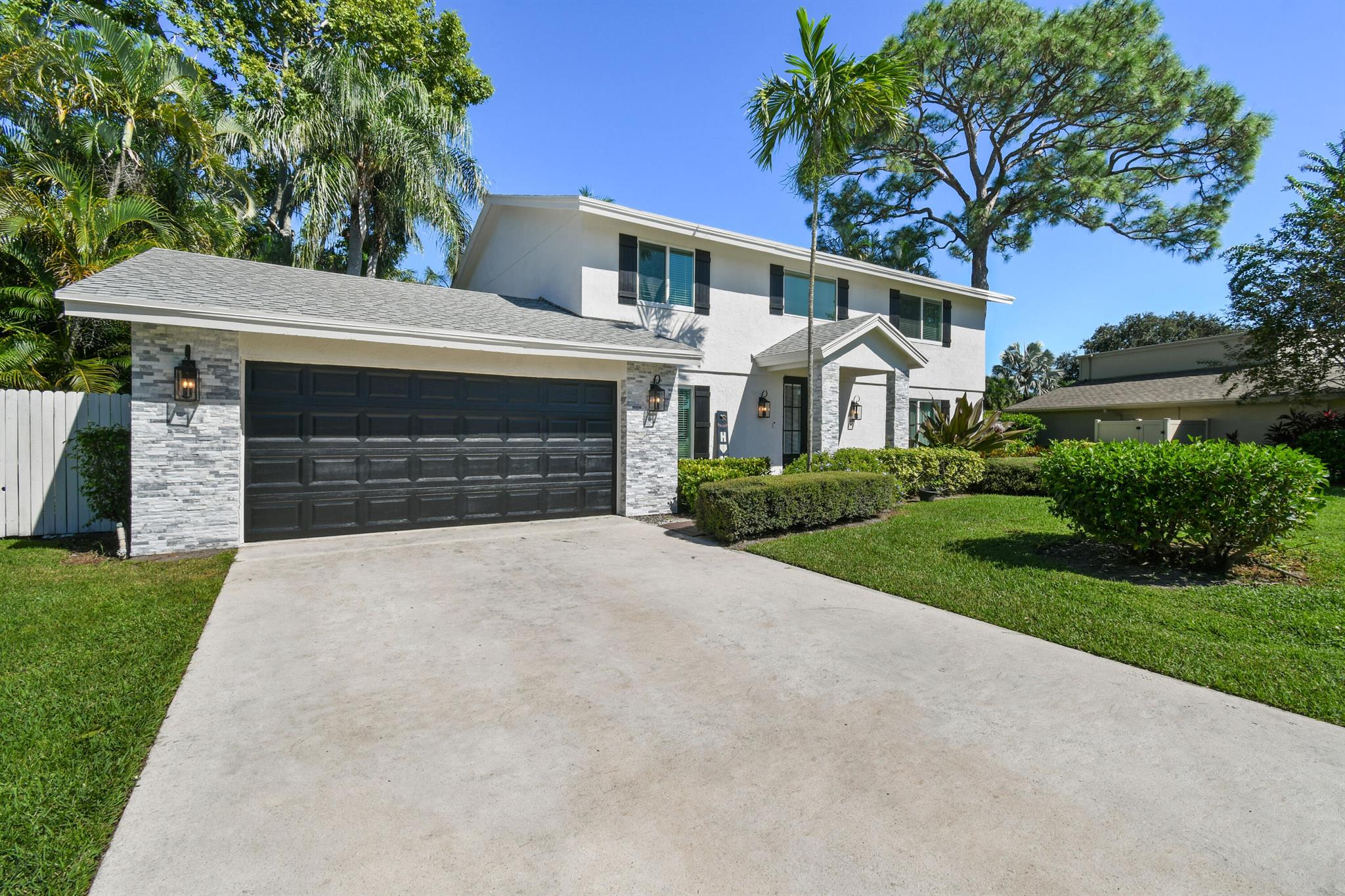 6801 Eastpointe Pines Street, Palm Beach Gardens, FL 33418, 4 Bedrooms , 2 Bathrooms ,Single Family Residence,Off Market,R11003220, Horizon Palm Realty Group