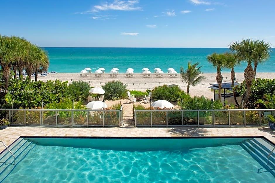 Condo for Sale in Sunny Isles Beach, FL