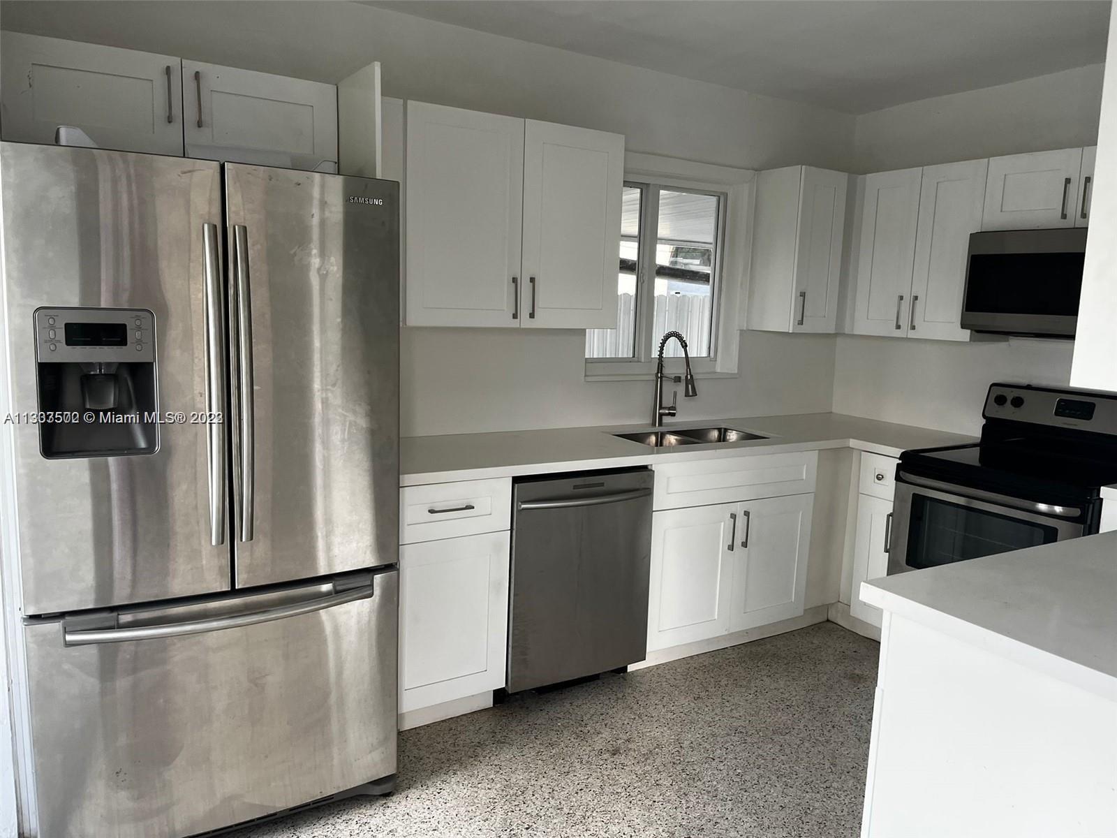 Homes for sale in West Park, FL | 4520 Sw 18th Street, West Park, FL 33023 | MLS# R11004373