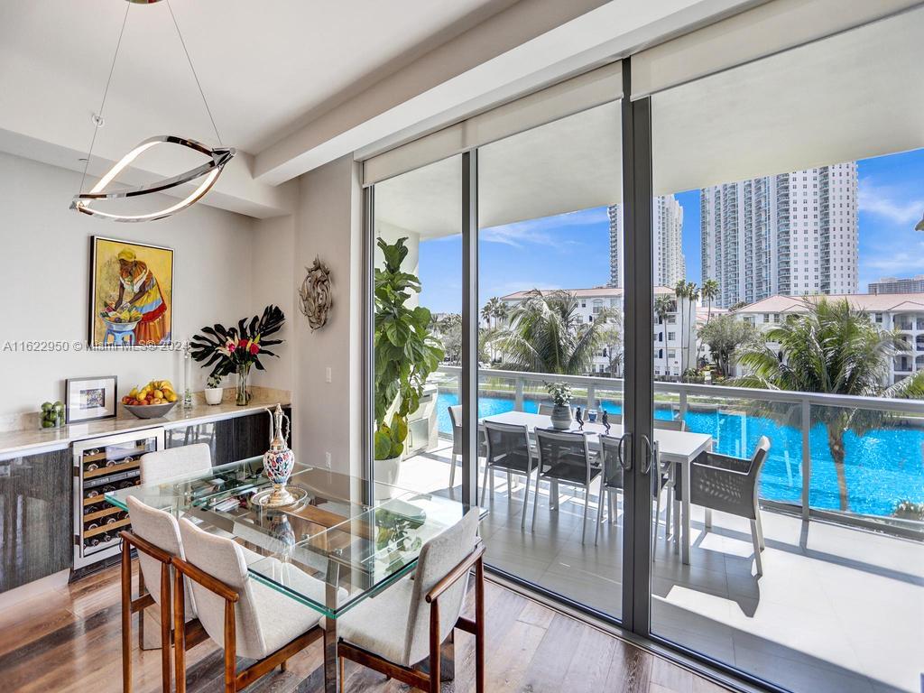 3250 NE 188th St #207, Aventura FL 33180